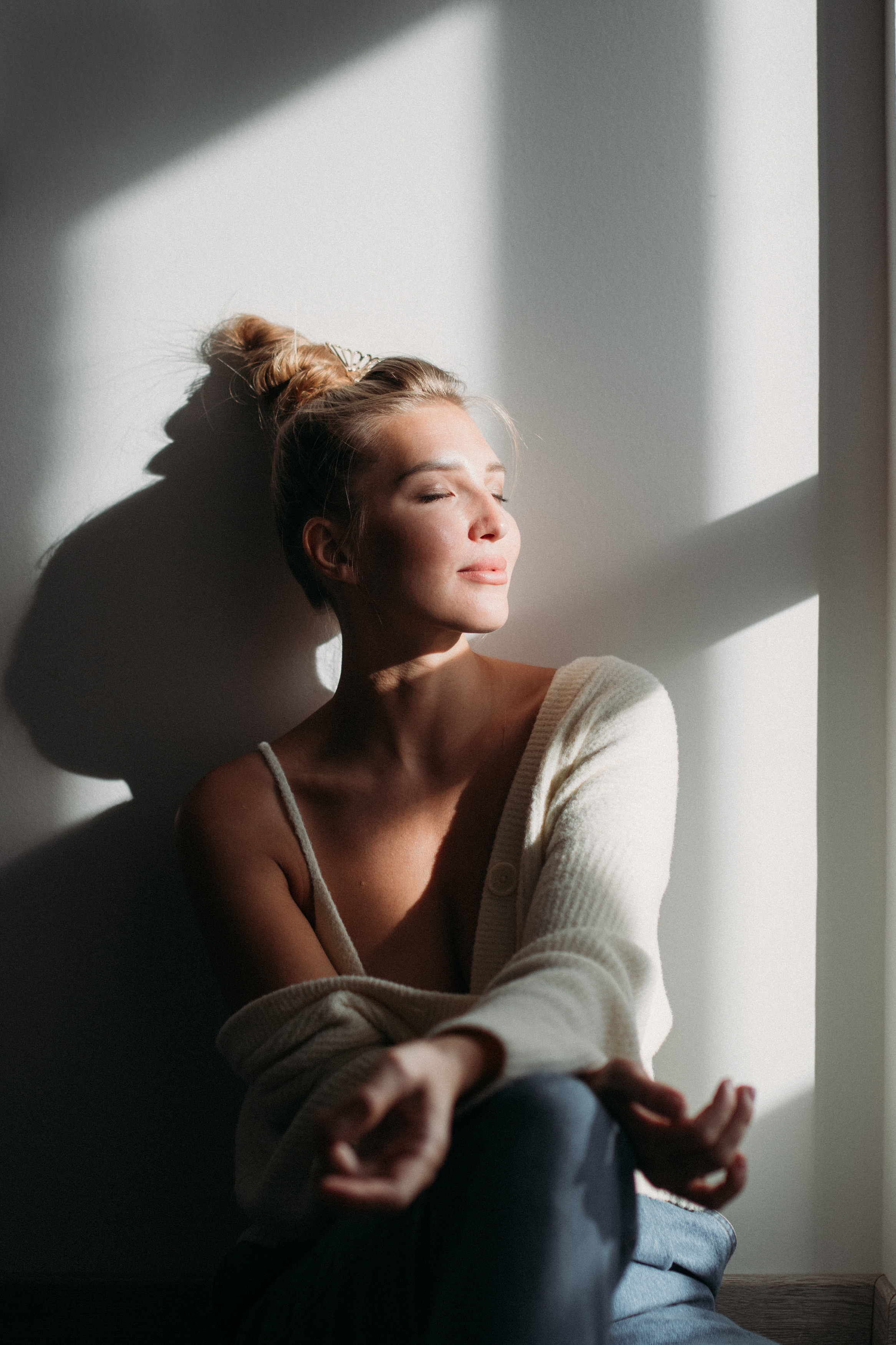 Съемка дома мамы и дочки. Семейный фотограф Екатеринбург Черепанова Олеся