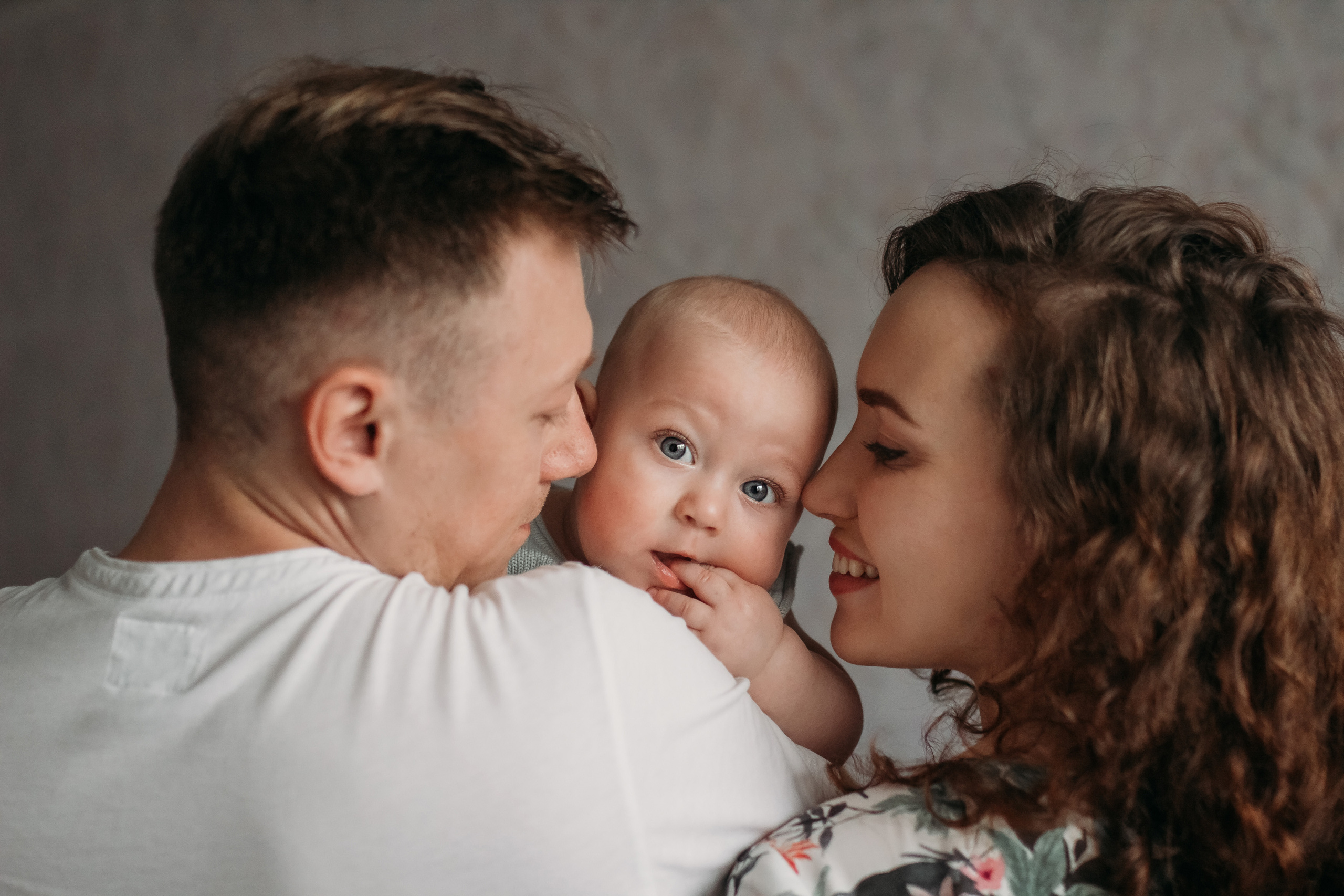 Домашняя фотосессия с малышом. Семейный фотограф Екатеринбург Черепанова Олеся
