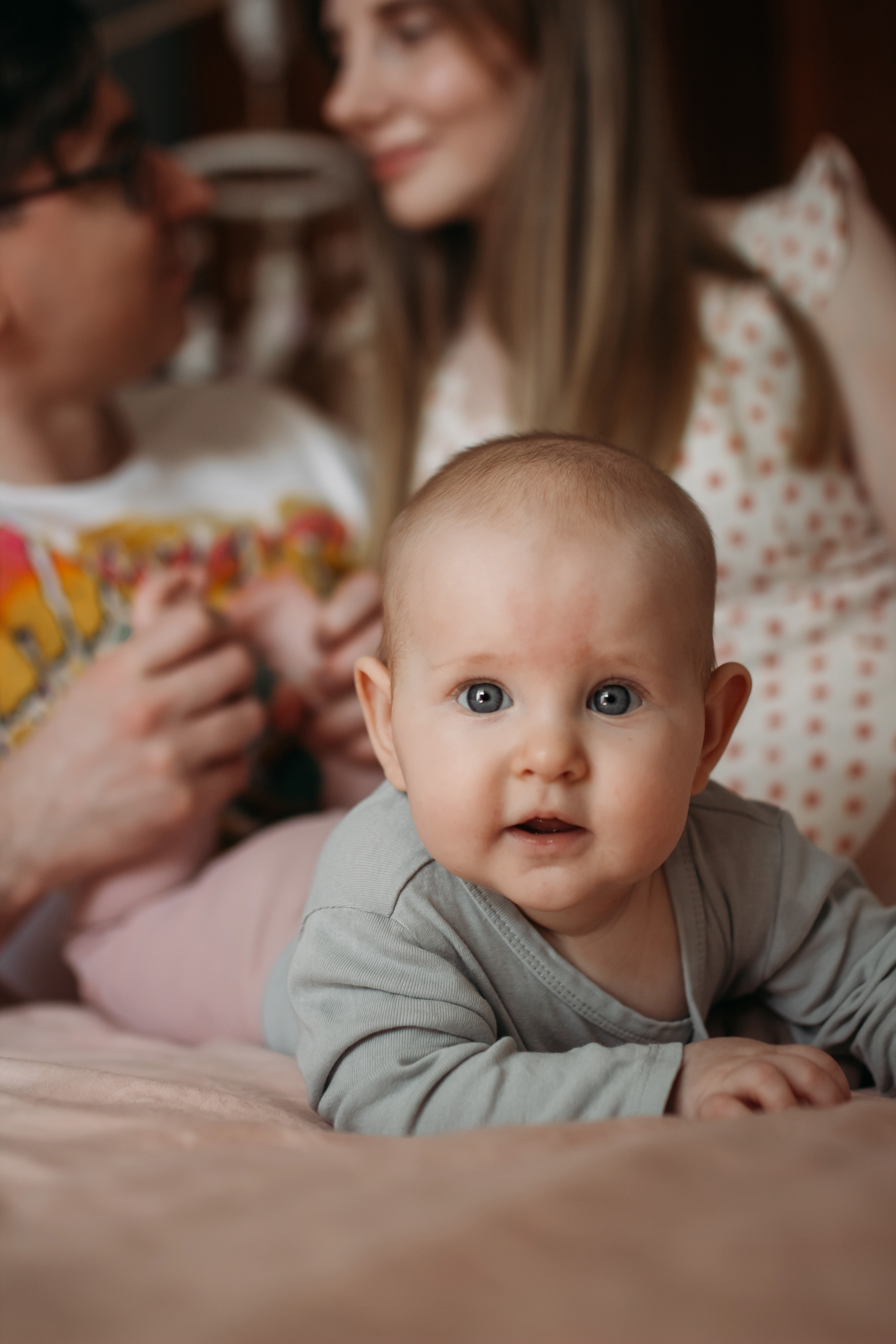 Фотосессия дома с малышом. Семейный фотограф Екатеринбург Черепанова Олеся