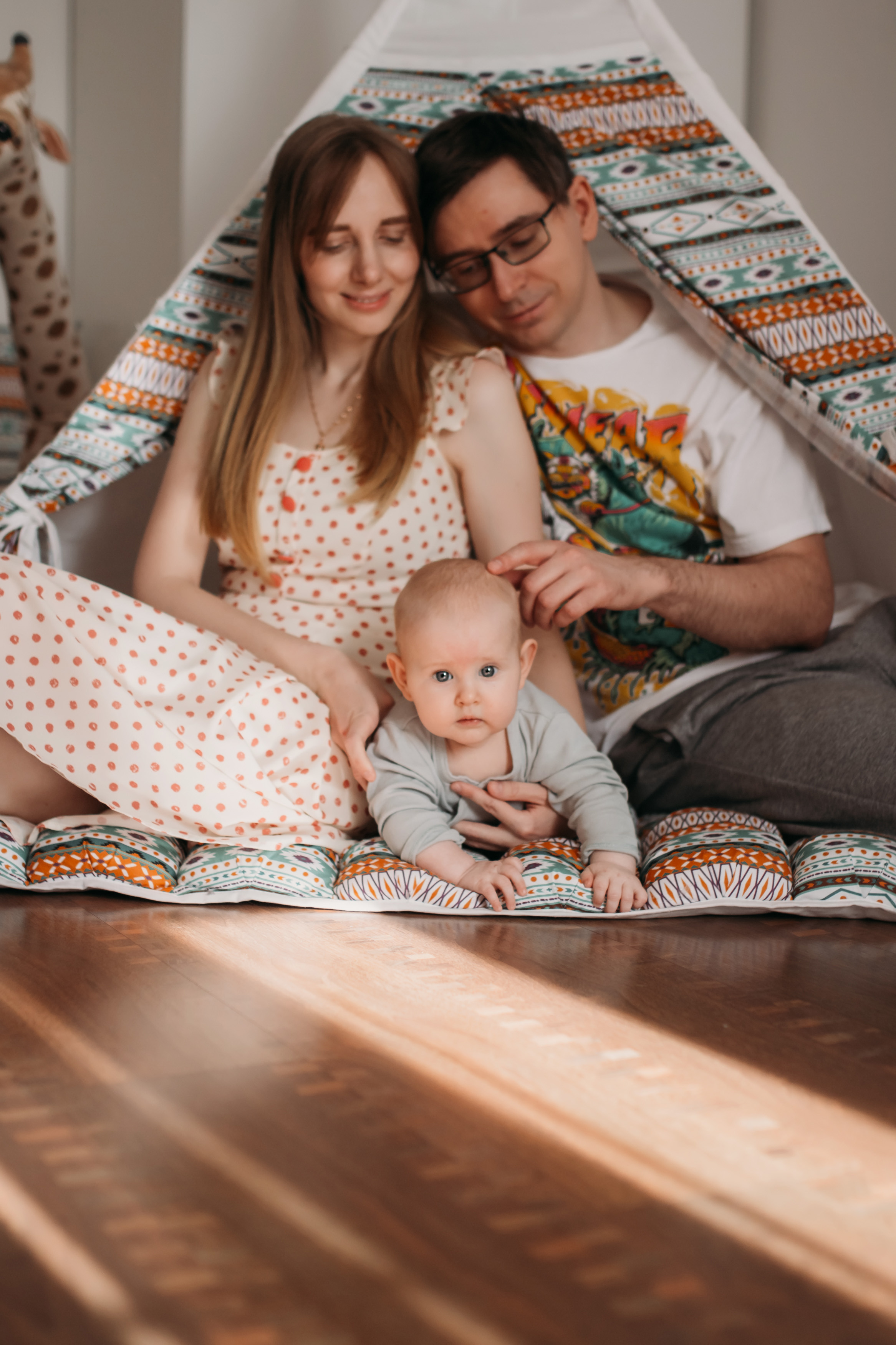 Фотосессия дома с малышом. Семейный фотограф Екатеринбург Черепанова Олеся