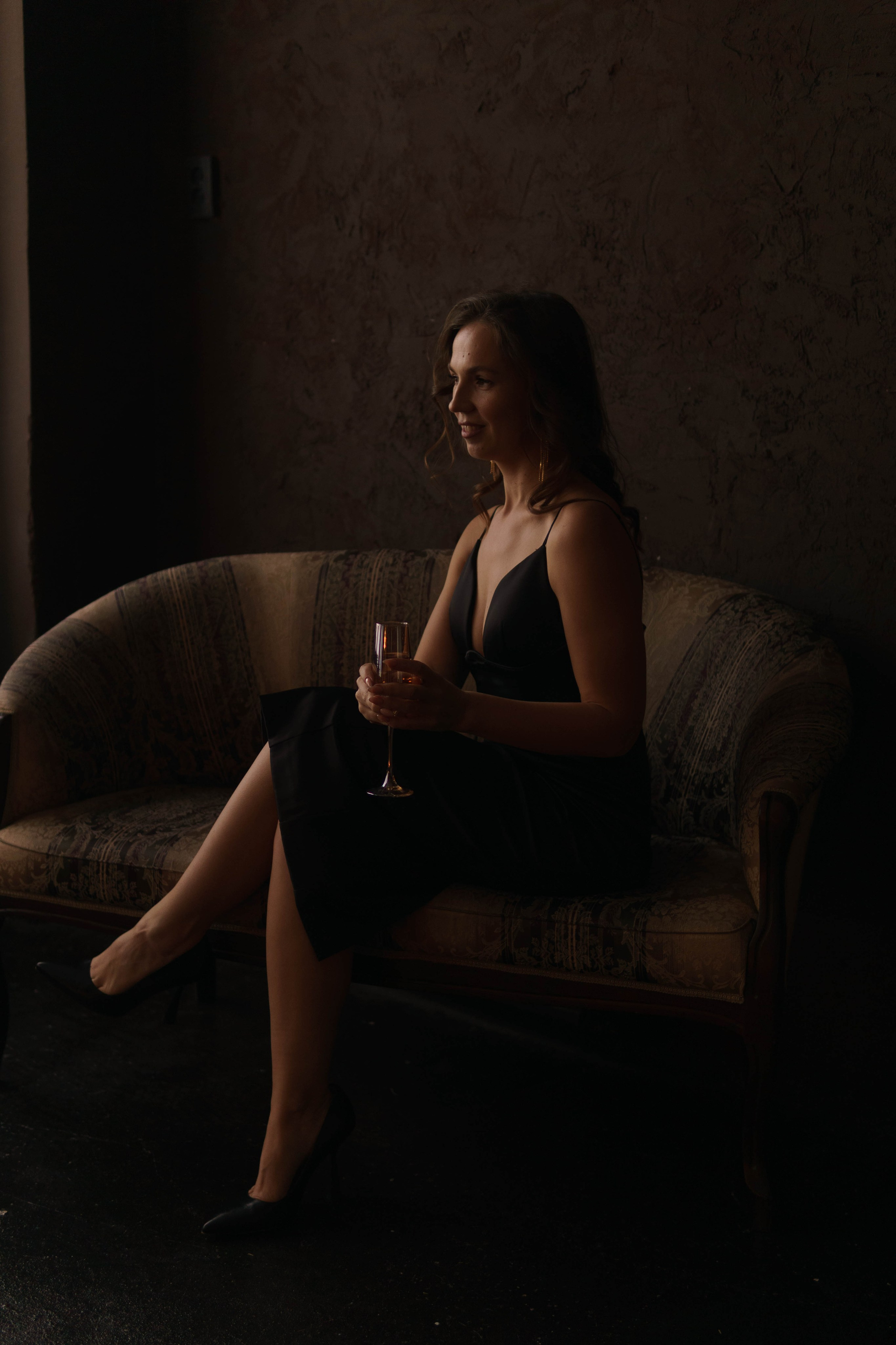 Женский портрет в низком ключе. Фотограф Kostyanika_olga в Екатеринбурге