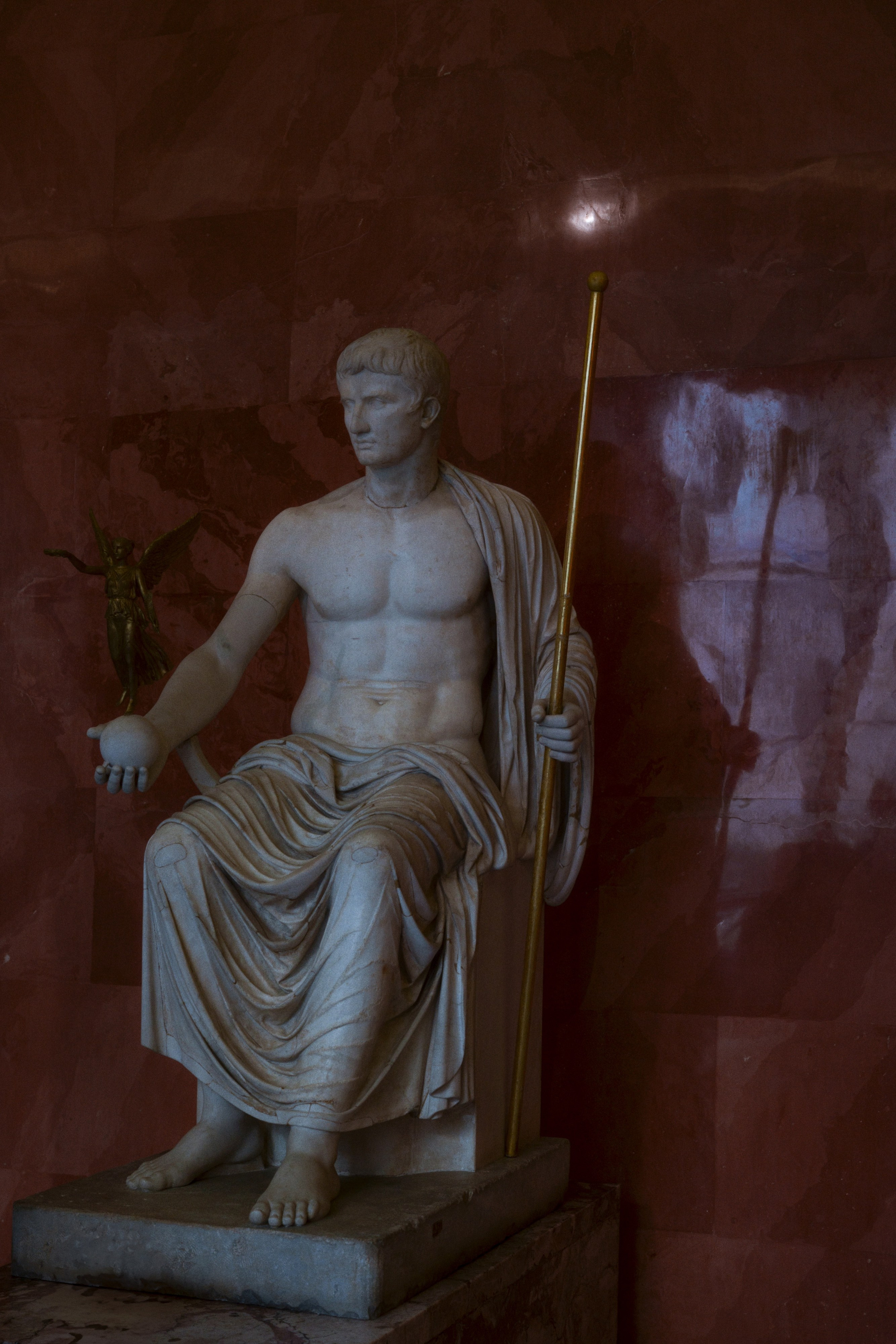 Hermitage / Saint-Peterburg, Russia SS25. Фотограф Юрин Евгений