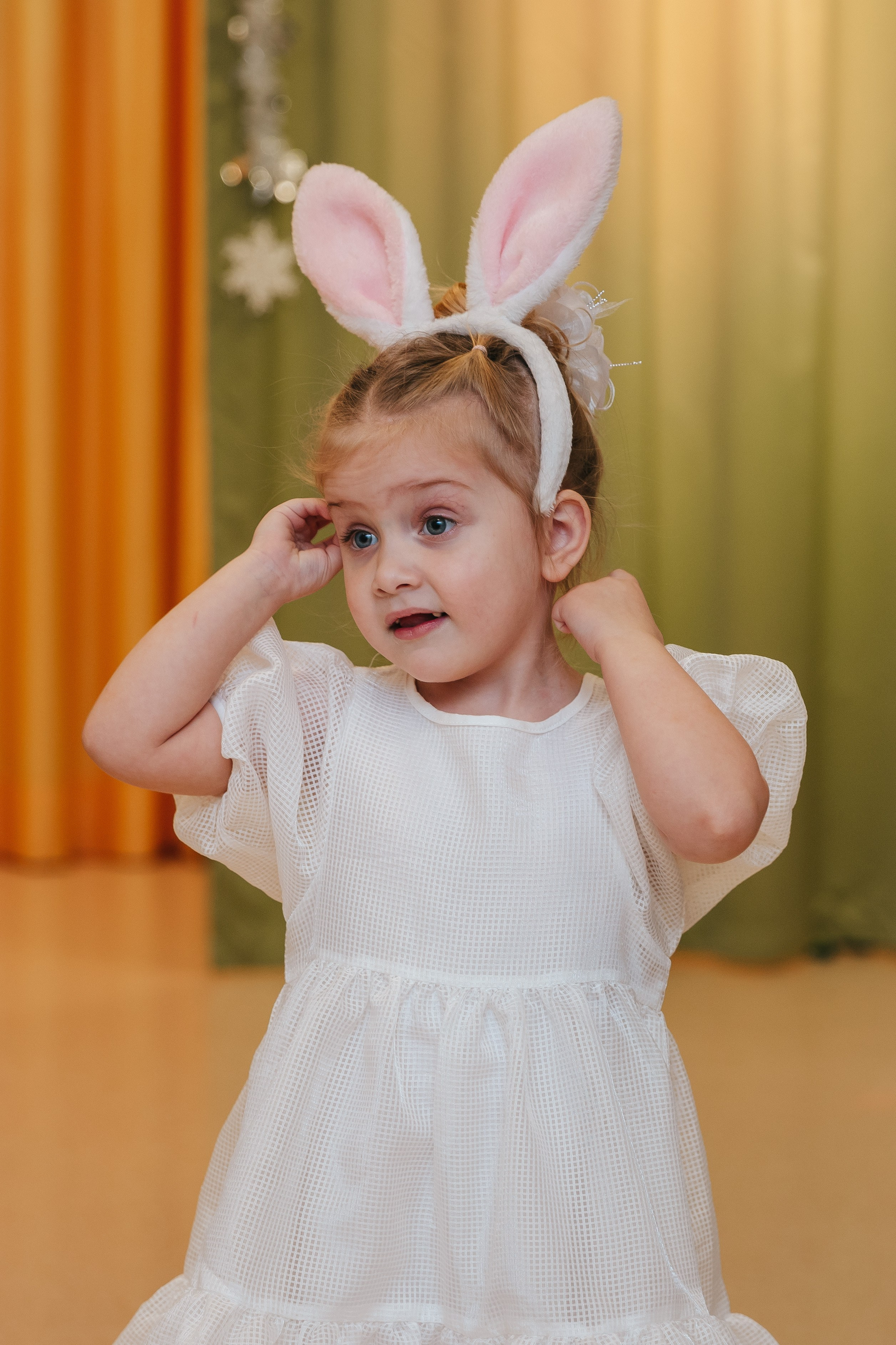 Новогодний утренник в младшей группе. Семейный lifestyle фотограф в Санкт-Петербурге Людмила Пахомова