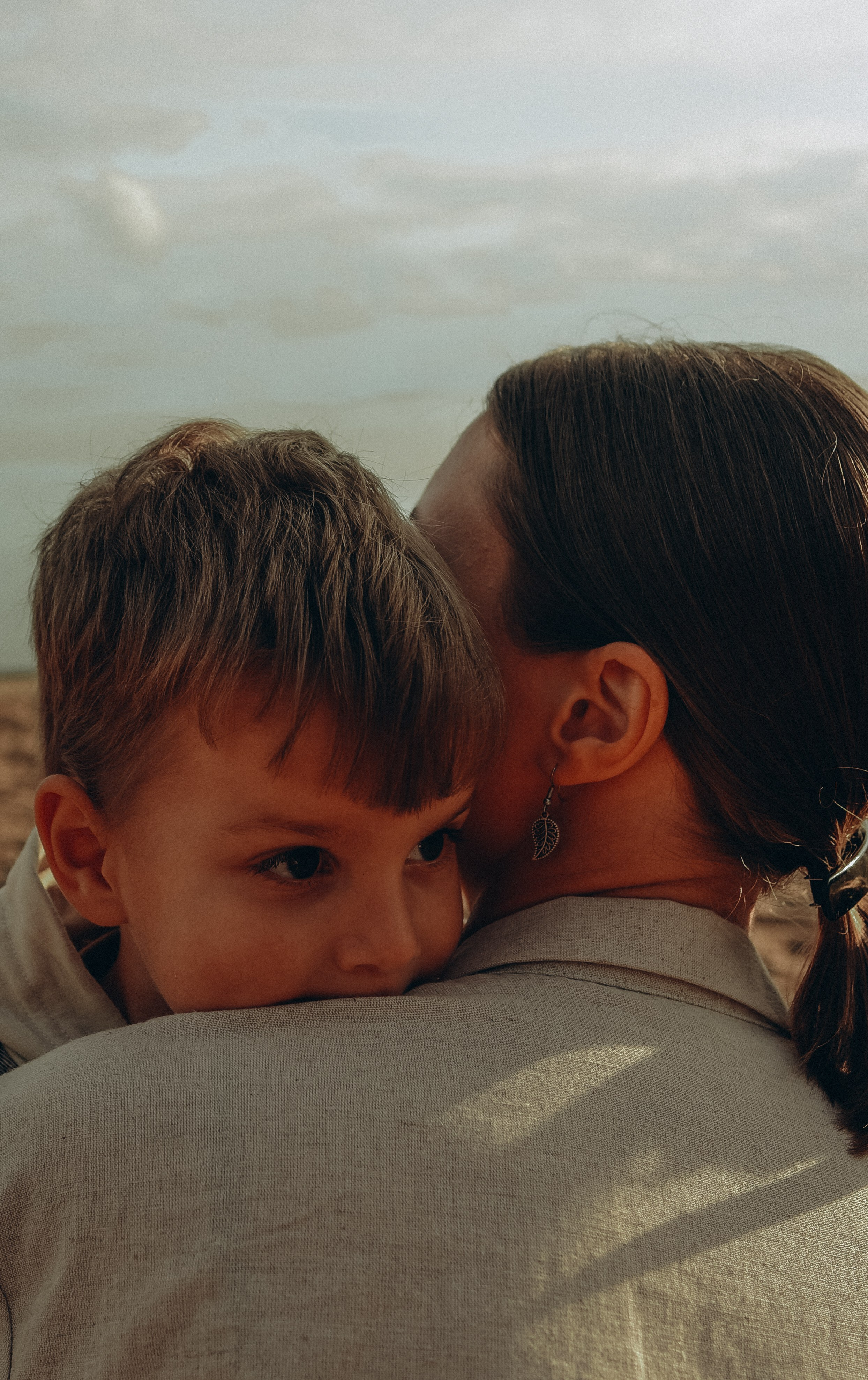 Фотопрогулка мама и сын. Екатерина и Илай. Семейный и свадебный фотограф в Санкт-Петербурге Яна