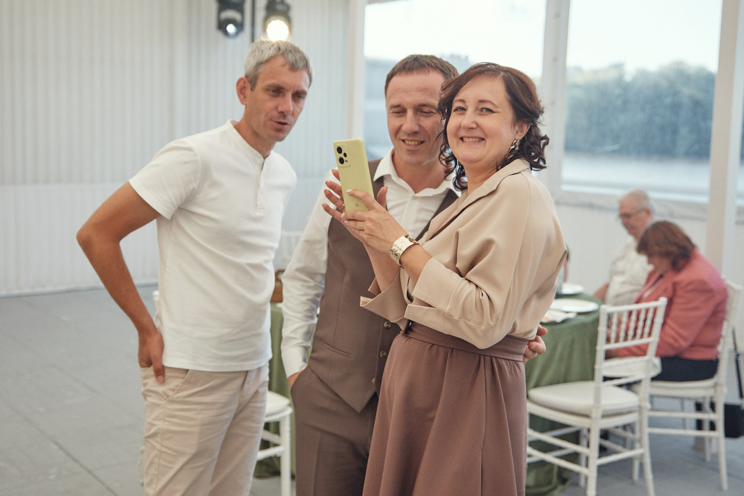 Счастье здесь. Свадебный фотограф Антон Артюшин. Работаю в Нижнем Новгороде и Москве