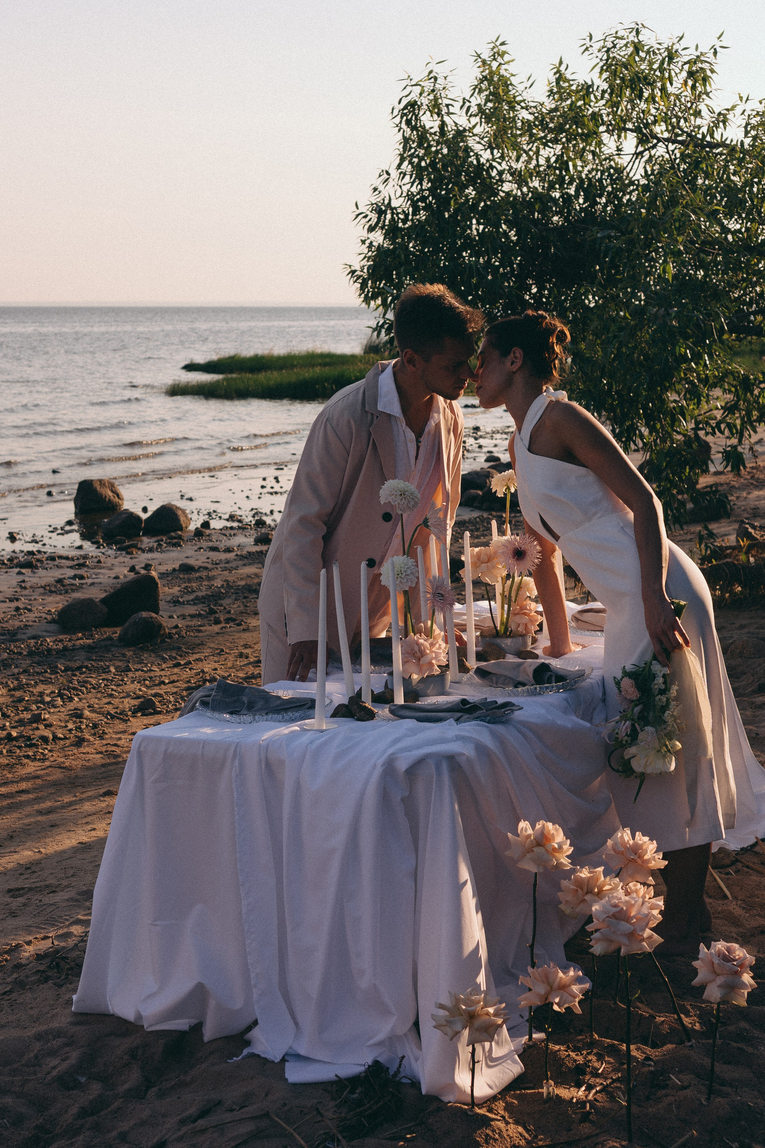 СВАДЕБНАЯ ФОТОСЕССИЯ ВЫЕЗДНОЙ ЦЕРЕМОНИИ (ФИНСКИЙ ЗАЛИВ). Профессиональный фотограф, Санкт-Петербург — Виктория Богомолова