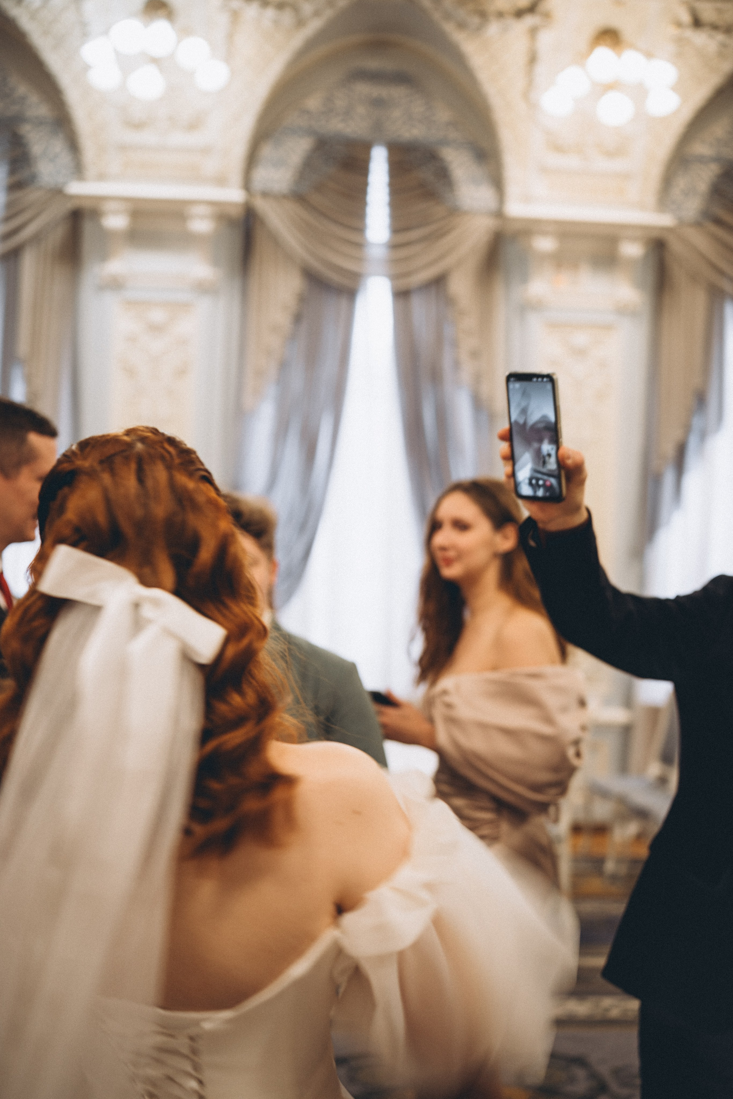 СВАДЕБНАЯ СЬЕМКА ВО ВТОРОМ ДВОРЦЕ С ГОСТЯМИ И ПРОГУЛКА В ТАВРИЧЕСКОМ САДУ. Профессиональный фотограф, Санкт-Петербург — Виктория Богомолова