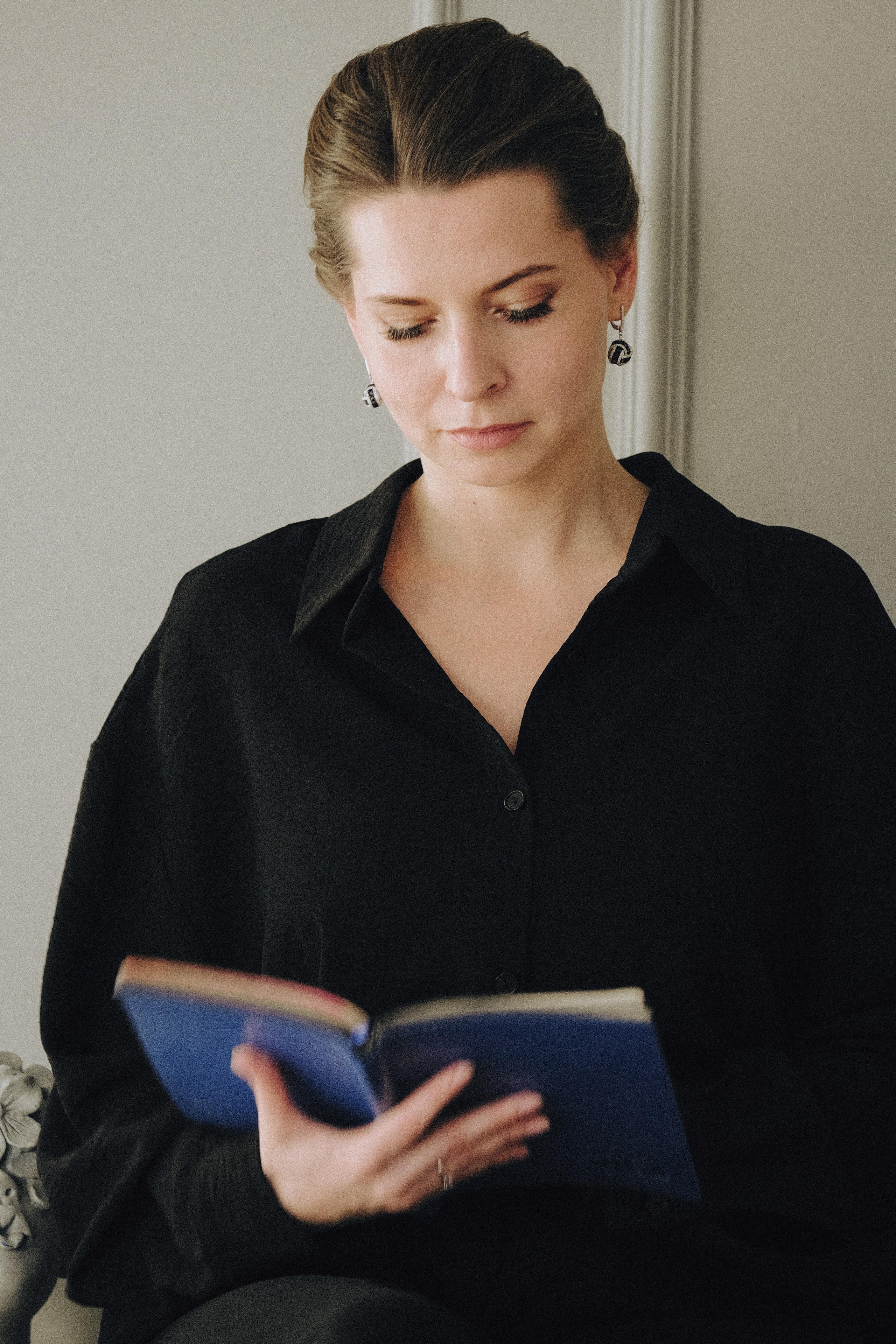 ФОТОСЕСИИЯ В СТУДИИ ДЛЯ ДЕВУШКИ ПСИХОЛОГА. Профессиональный фотограф, Санкт-Петербург — Виктория Богомолова