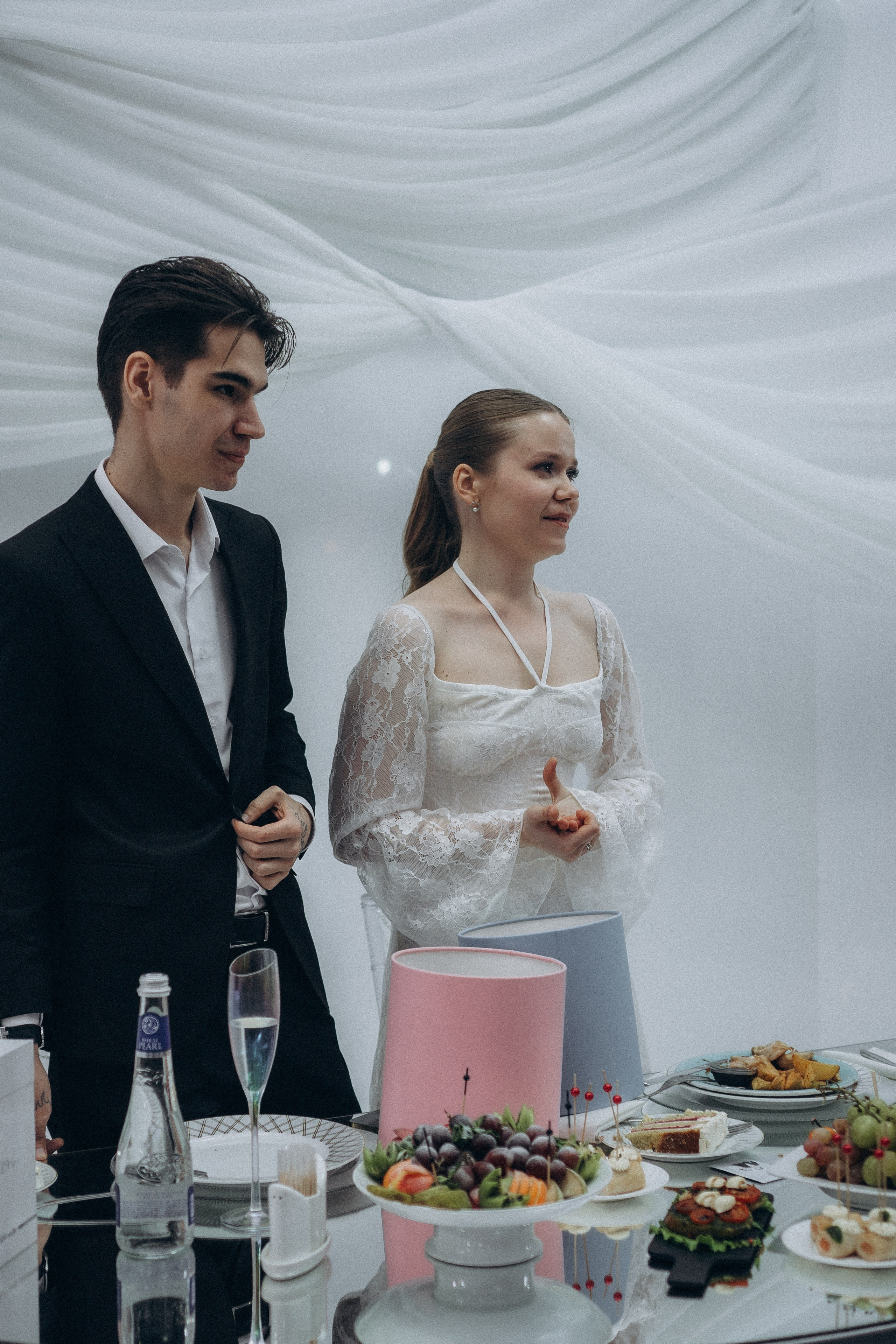 СВАДЕБНАЯ СЬЕМКА СБОРОВ В ОТЕЛЕ И ВЫЕЗД НА ЦЕРЕМОНИЮ (СНЯТО В СИБИРЕ В НИЖНЕВАРТОВСКЕ). Профессиональный фотограф, Санкт-Петербург — Виктория Богомолова