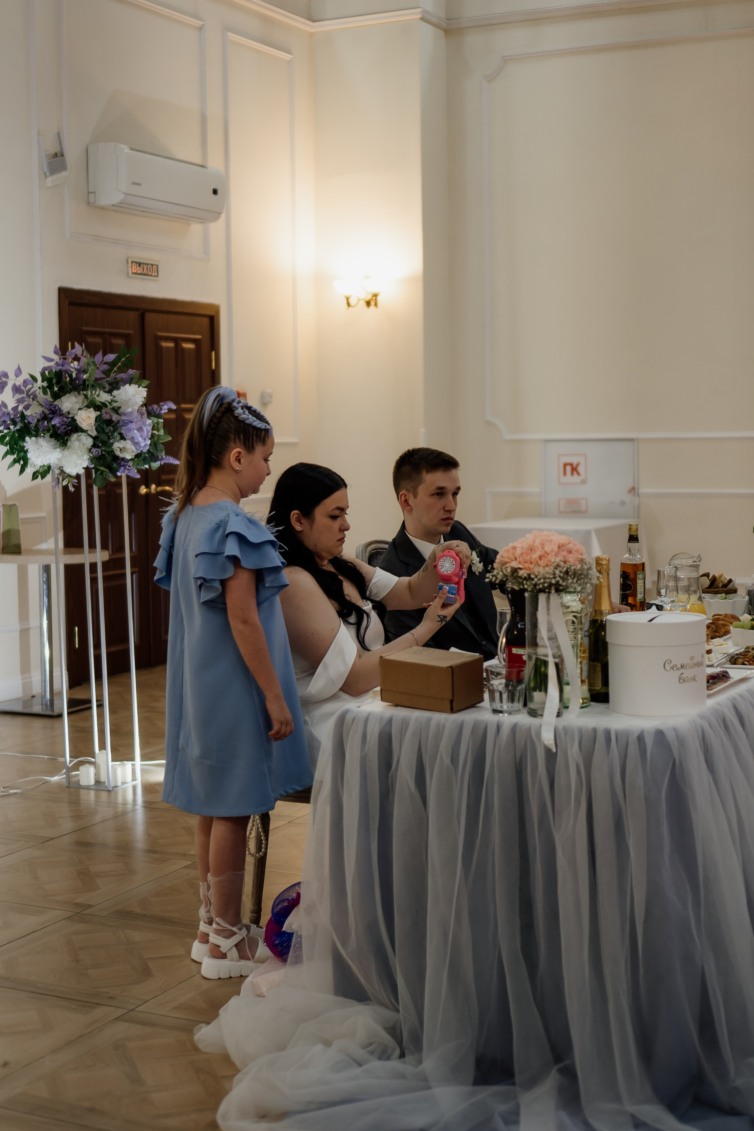 СВАДЕБНАЯ СЬЕМКА В ЗАГСЕ И БАНКЕТ. Профессиональный фотограф, Санкт-Петербург — Виктория Богомолова