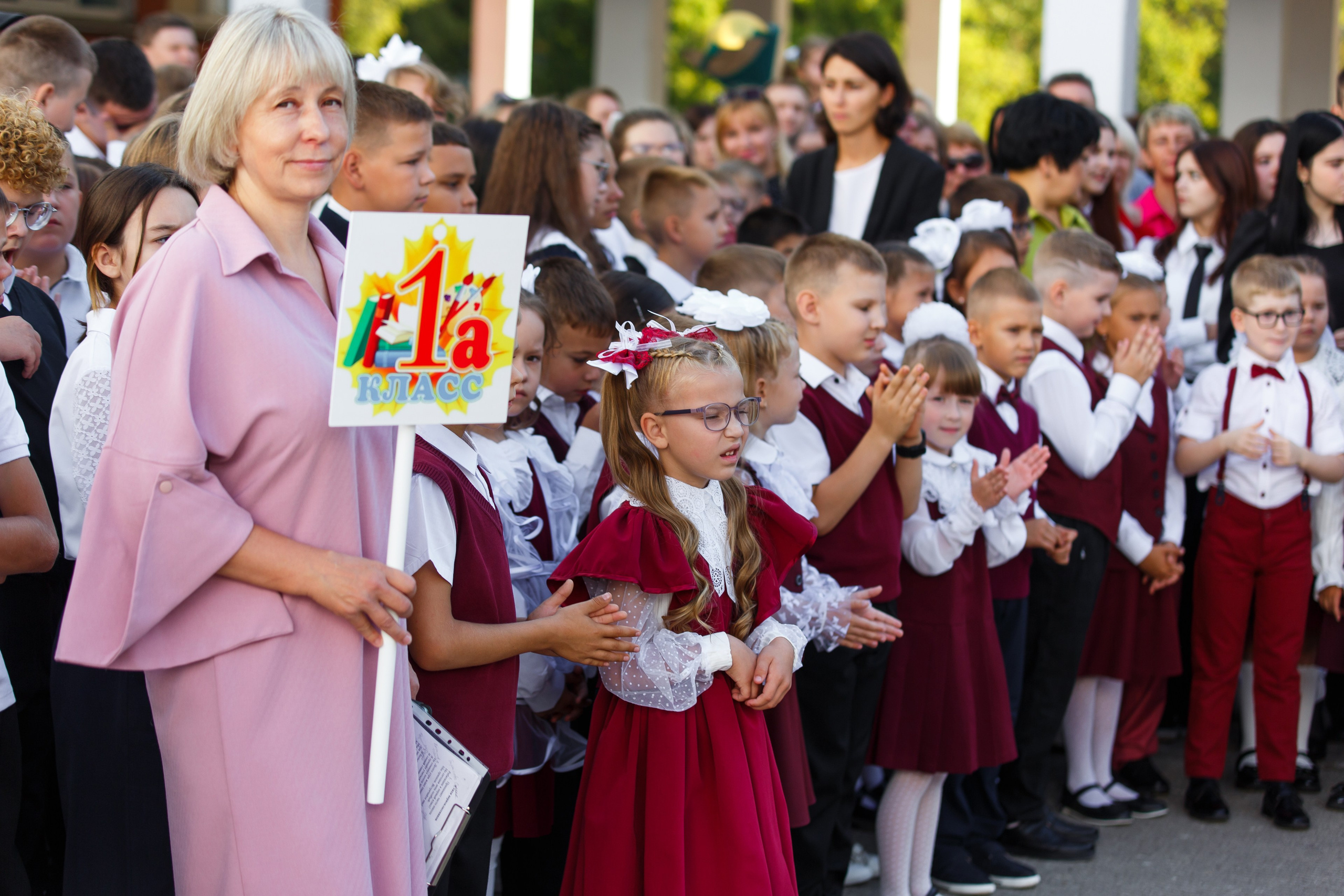 01 СЕНТЯБРЯ 2024 (МБОУ г. Мценска «Средняя школа № 9»). Профессиональный фотограф в Мценске и Орловской области