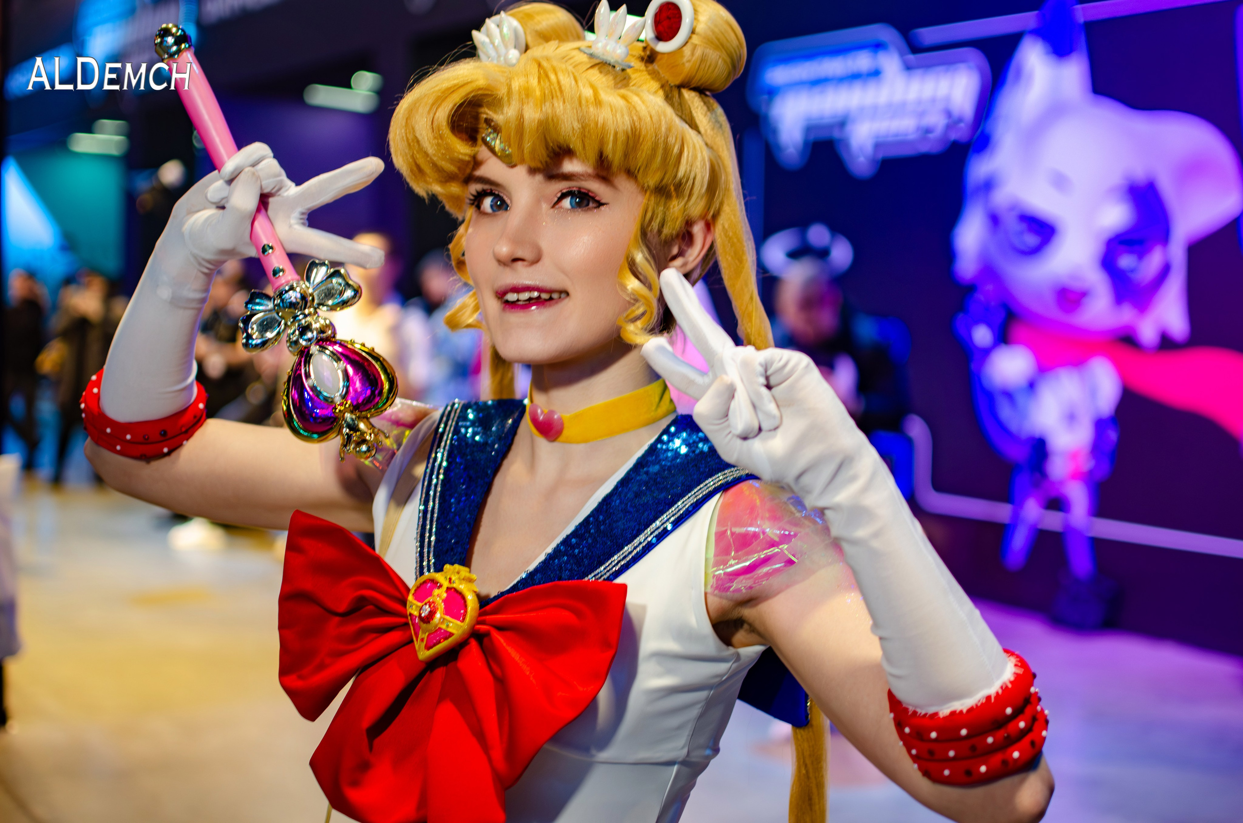 Аниме картинки персонажей и косплей фото в России Москве