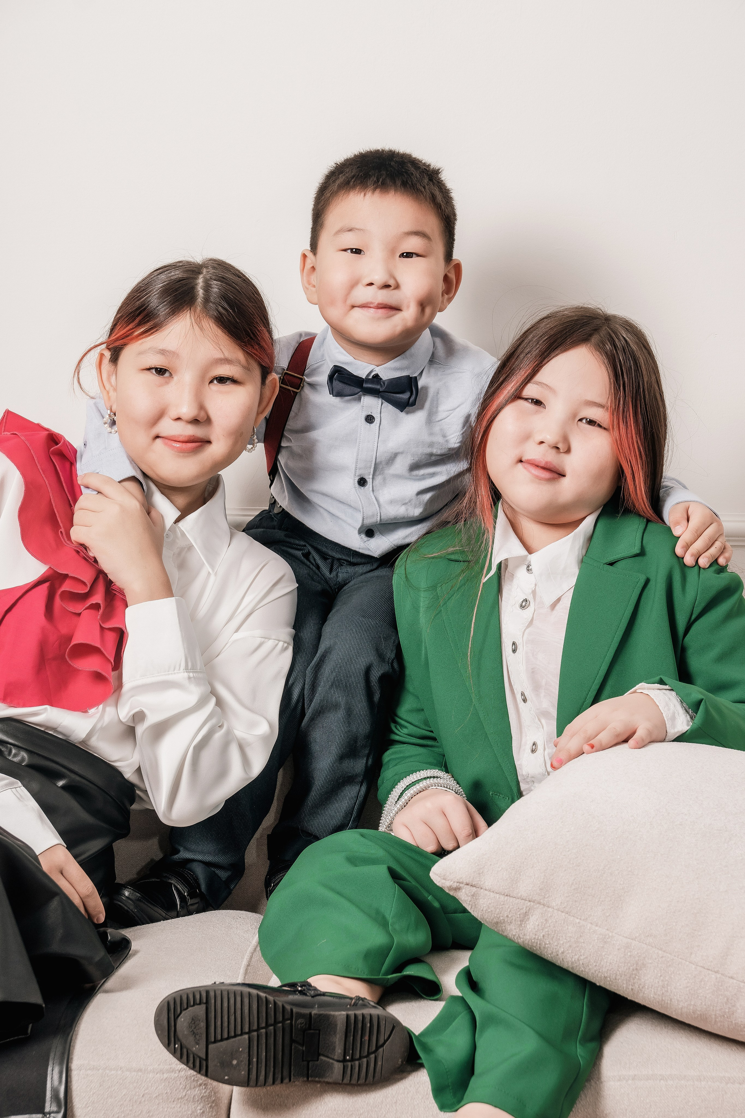 Семейная новогодняя фотосессия «Максимум». Занимаюсь профессиональной фотографией и живу рядом с Байкалом. Работаю в разных жанрах