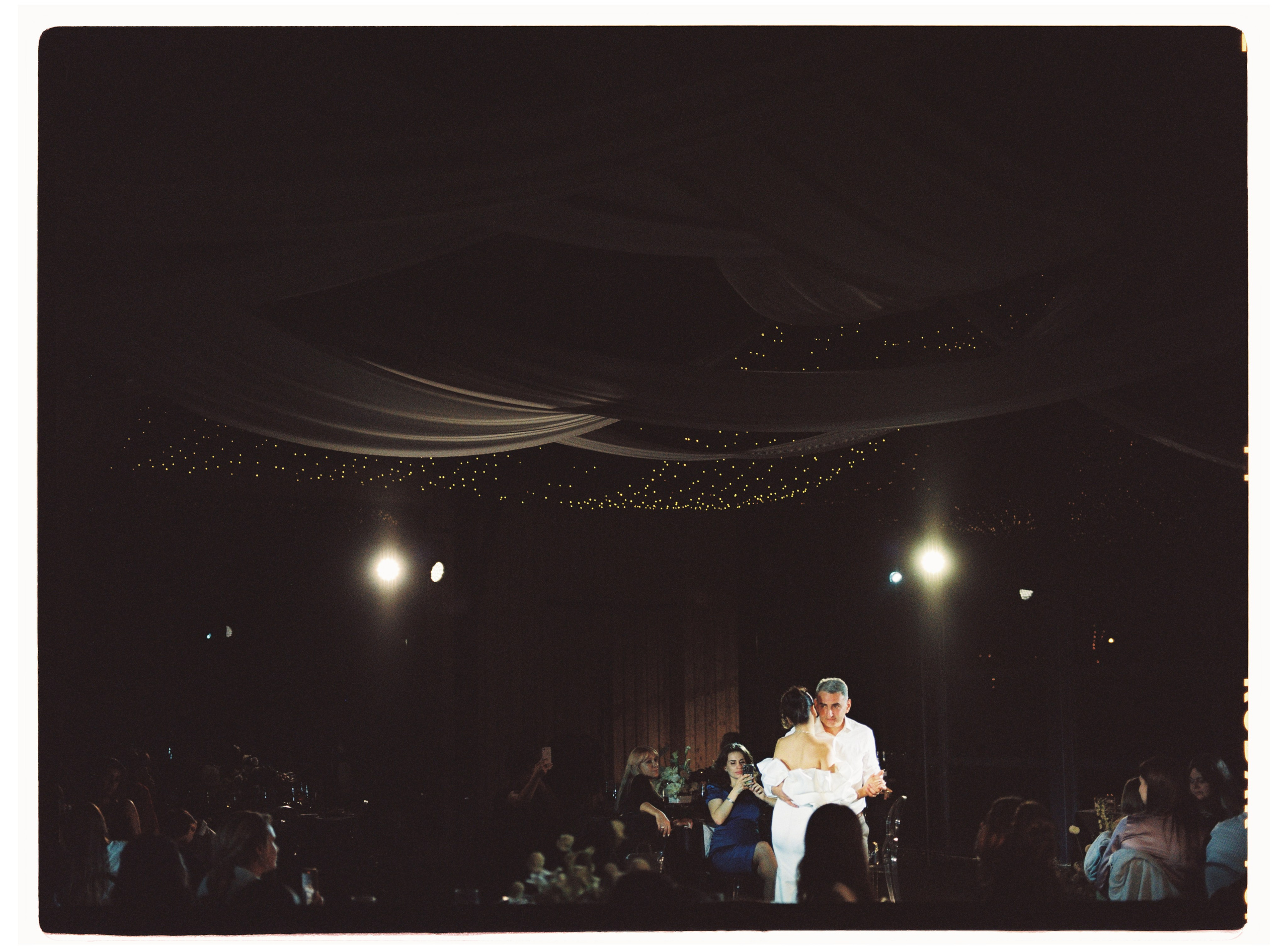 Film WD. Свадебный и репортажный фотограф