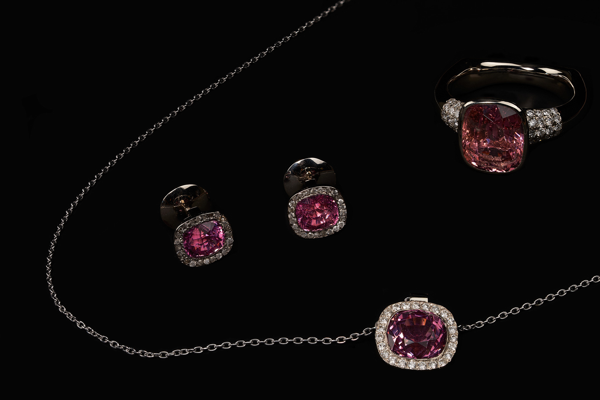 Ювелирные изделия. Профессиональный фотограф в Алматы — Константин Чернобаев