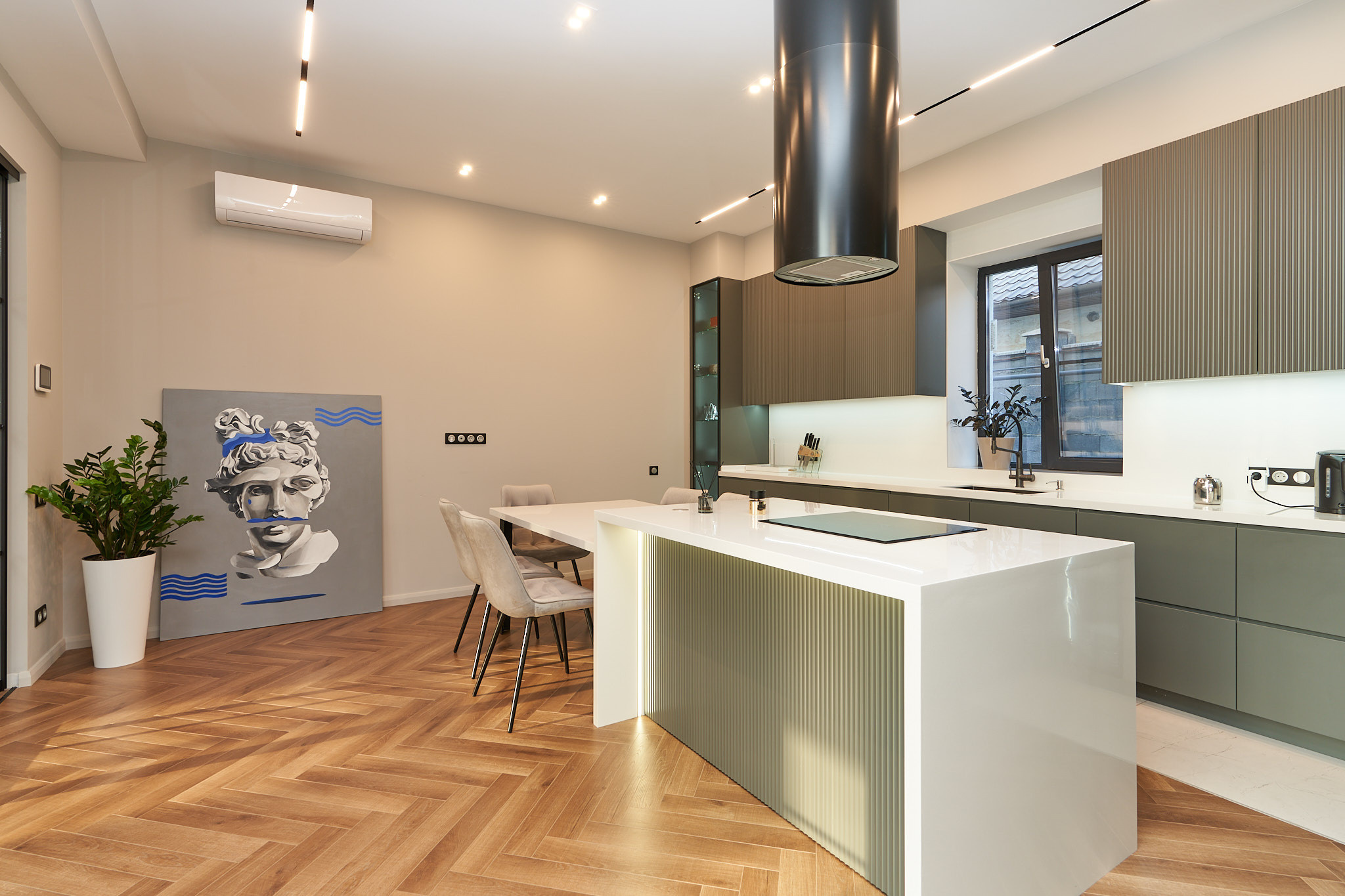 Современный коттедж в Бесагаш. Профессиональный фотограф в Алматы — Константин Чернобаев