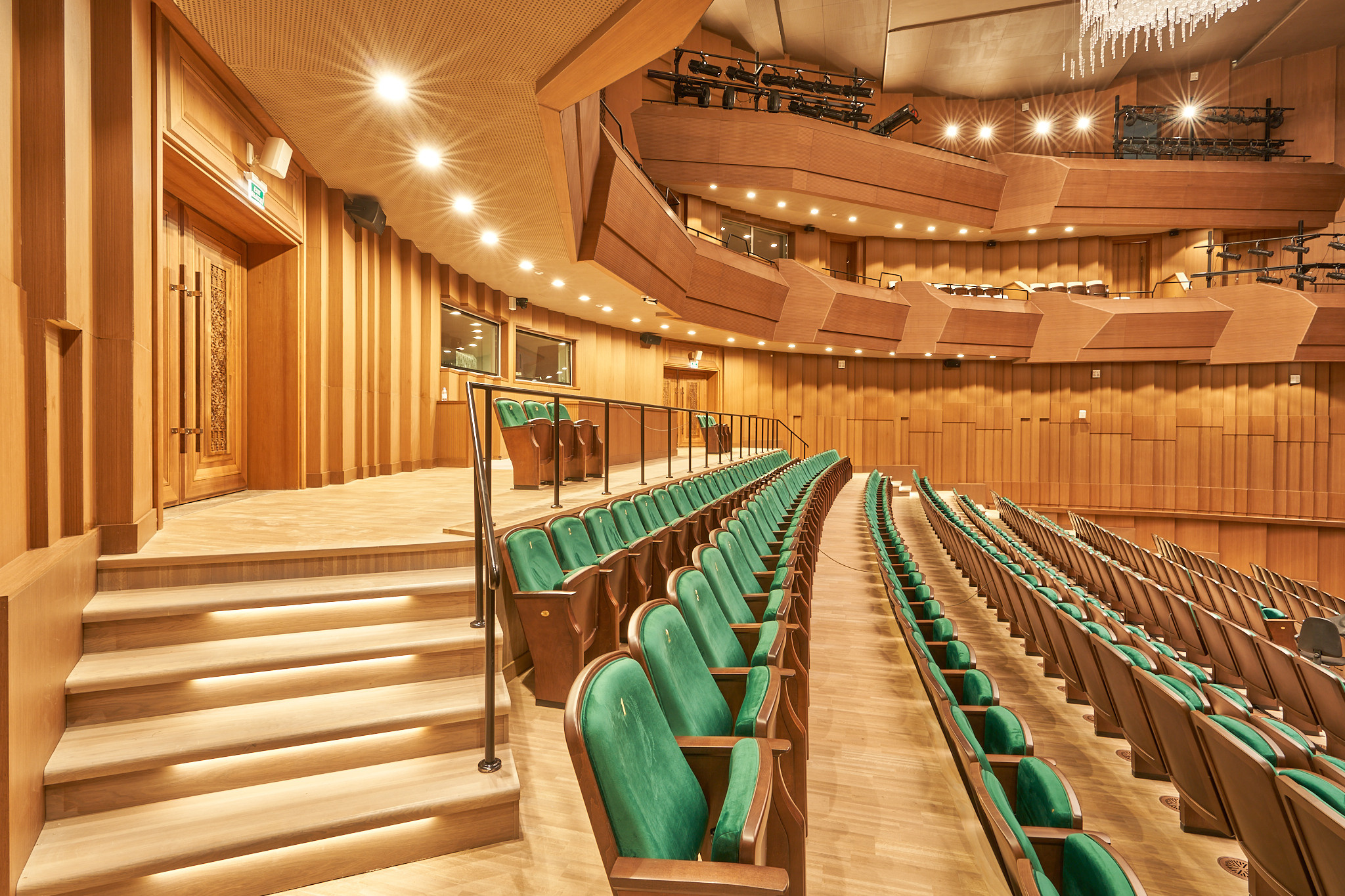 Almaty Theatre. Профессиональный фотограф в Алматы — Константин Чернобаев