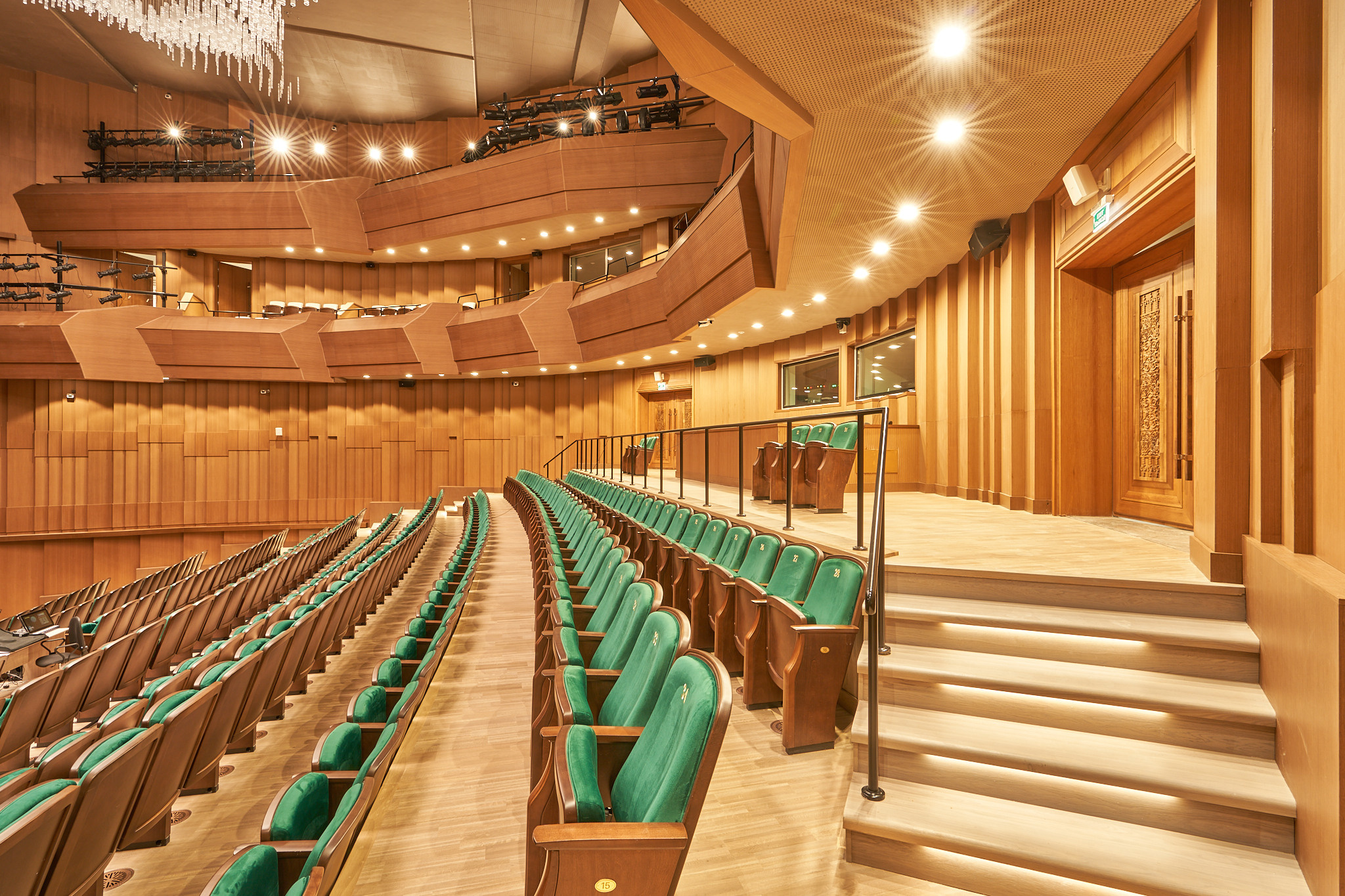 Almaty Theatre. Профессиональный фотограф в Алматы — Константин Чернобаев