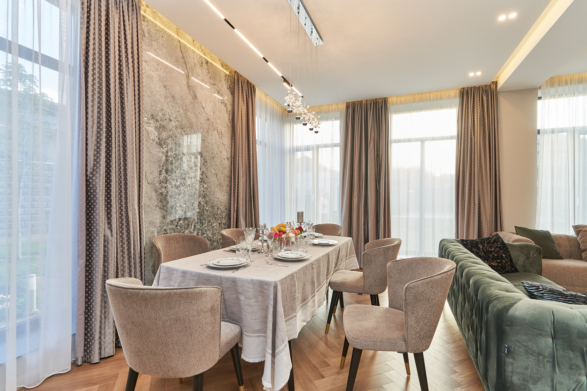 Современный коттедж в Бесагаш. Профессиональный фотограф в Алматы — Константин Чернобаев