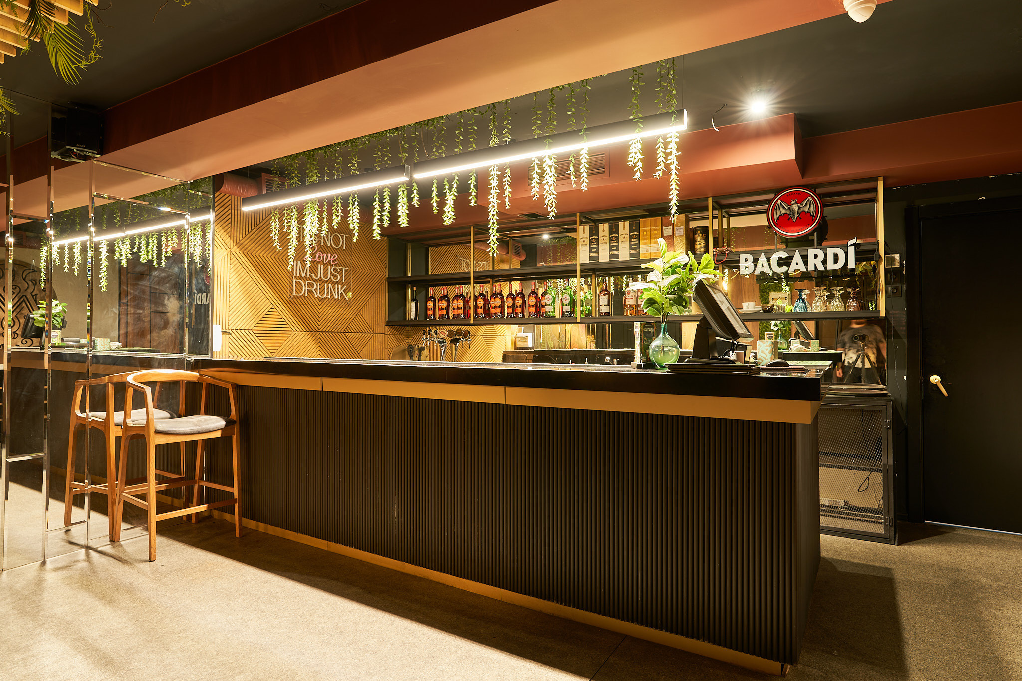 Мята Lounge Bar & Karaoke. Профессиональный фотограф в Алматы — Константин Чернобаев