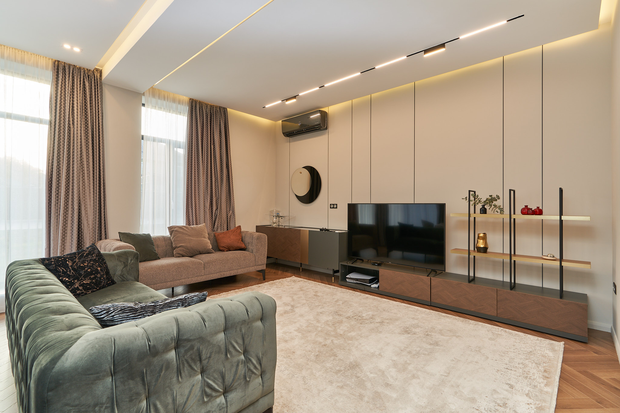 Современный коттедж в Бесагаш. Профессиональный фотограф в Алматы — Константин Чернобаев