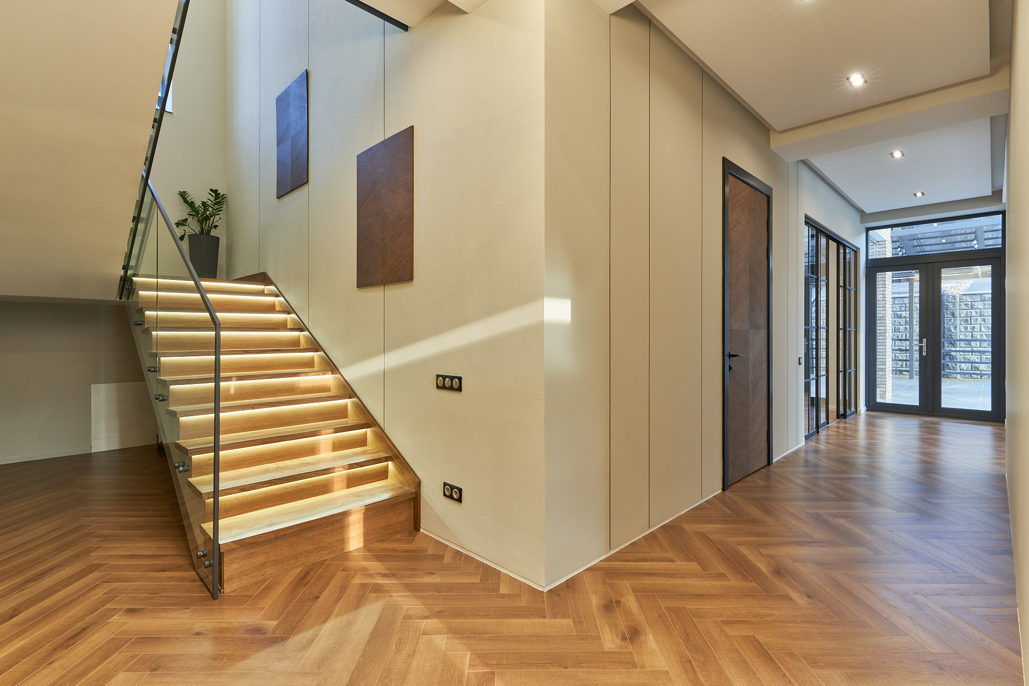 Современный коттедж в Бесагаш. Профессиональный фотограф в Алматы — Константин Чернобаев