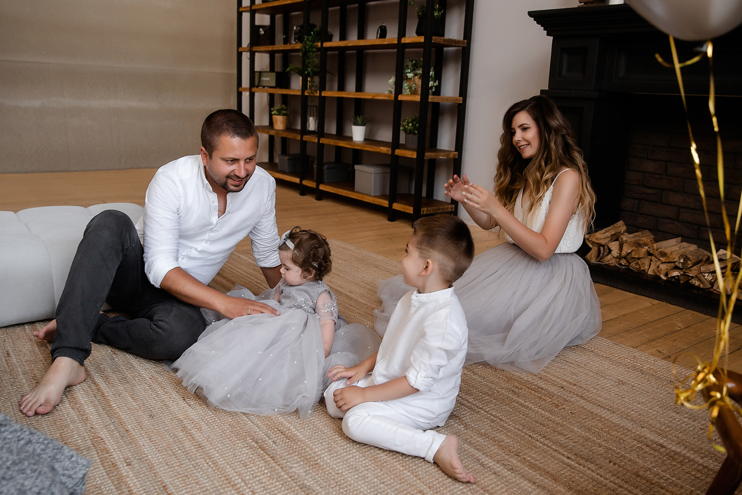 Семейная фотосессия в студии. Василина, Дмитрий, Егор и Ксюша. Семейный и детский фотограф в Москве Вера Ускова