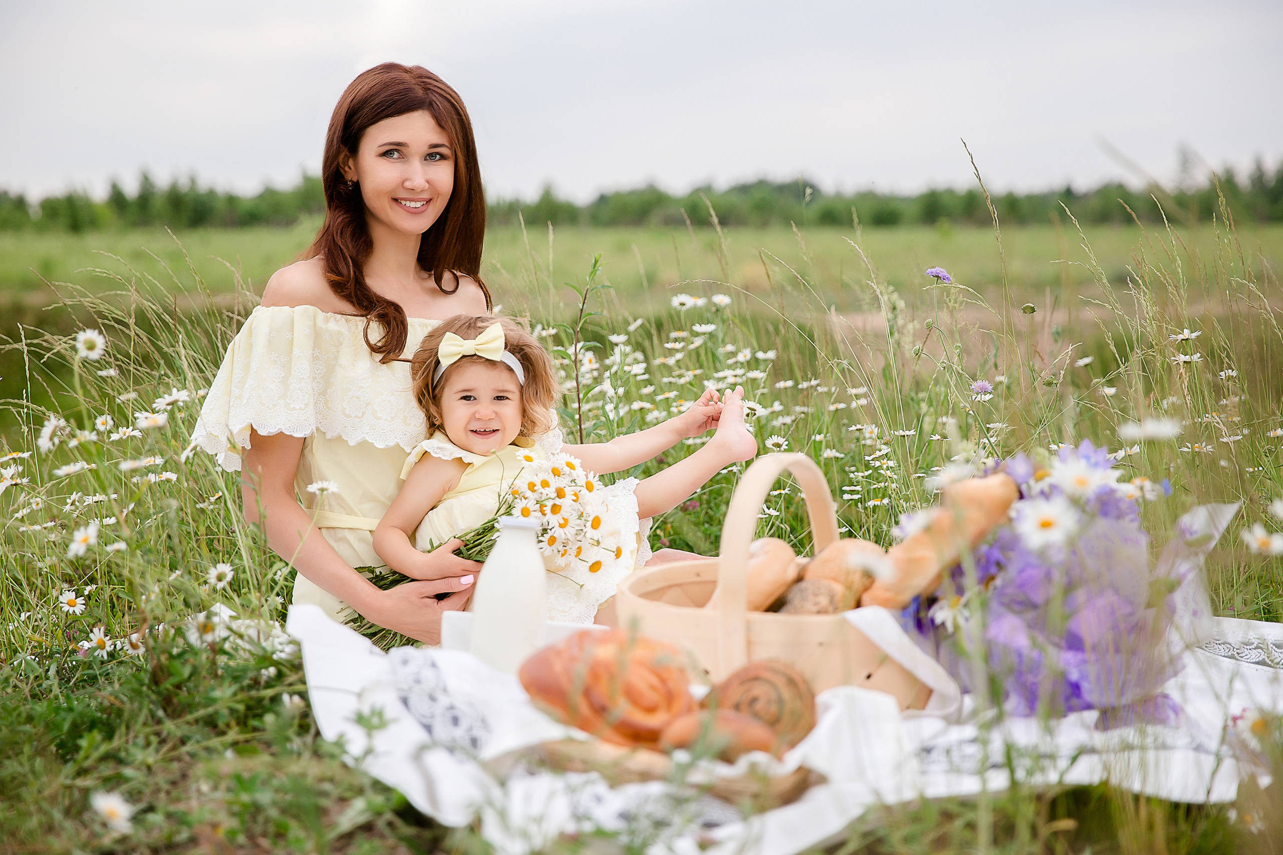 Фотосессия в ромашковом поле в Подмосковье. Семейный и детский фотограф в Москве Вера Ускова
