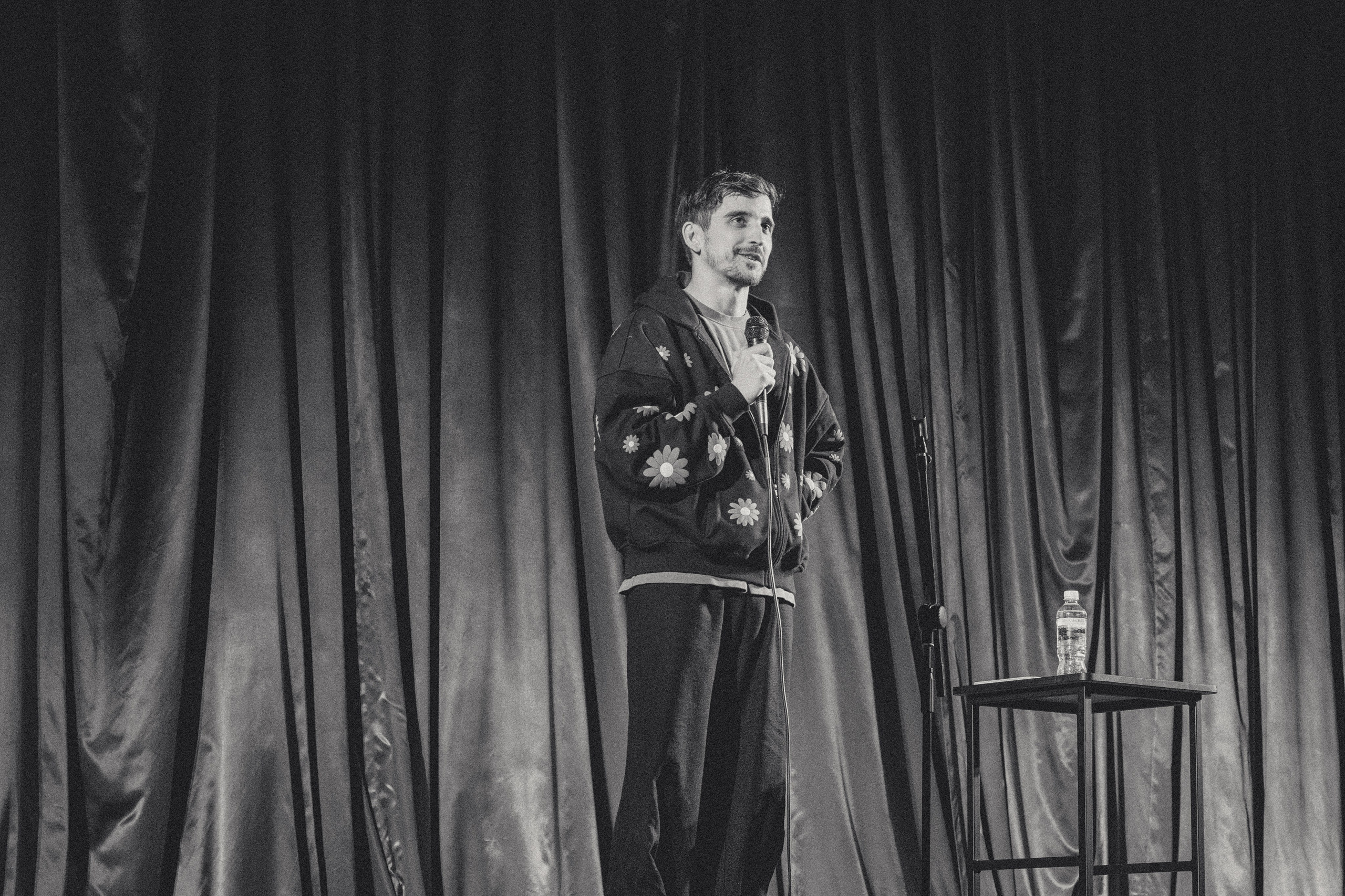 Стэндап Филипп Воронин. Boringowl | Коммерческий фотограф в Иркутске Раиса Ботороева