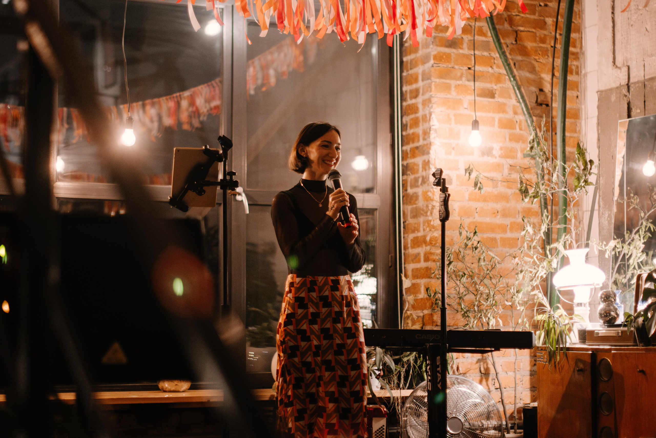 Квартирник MUZOTEKA: «Осенний ДеПесняк». Фотограф в Челябинске Любовь Денисенко