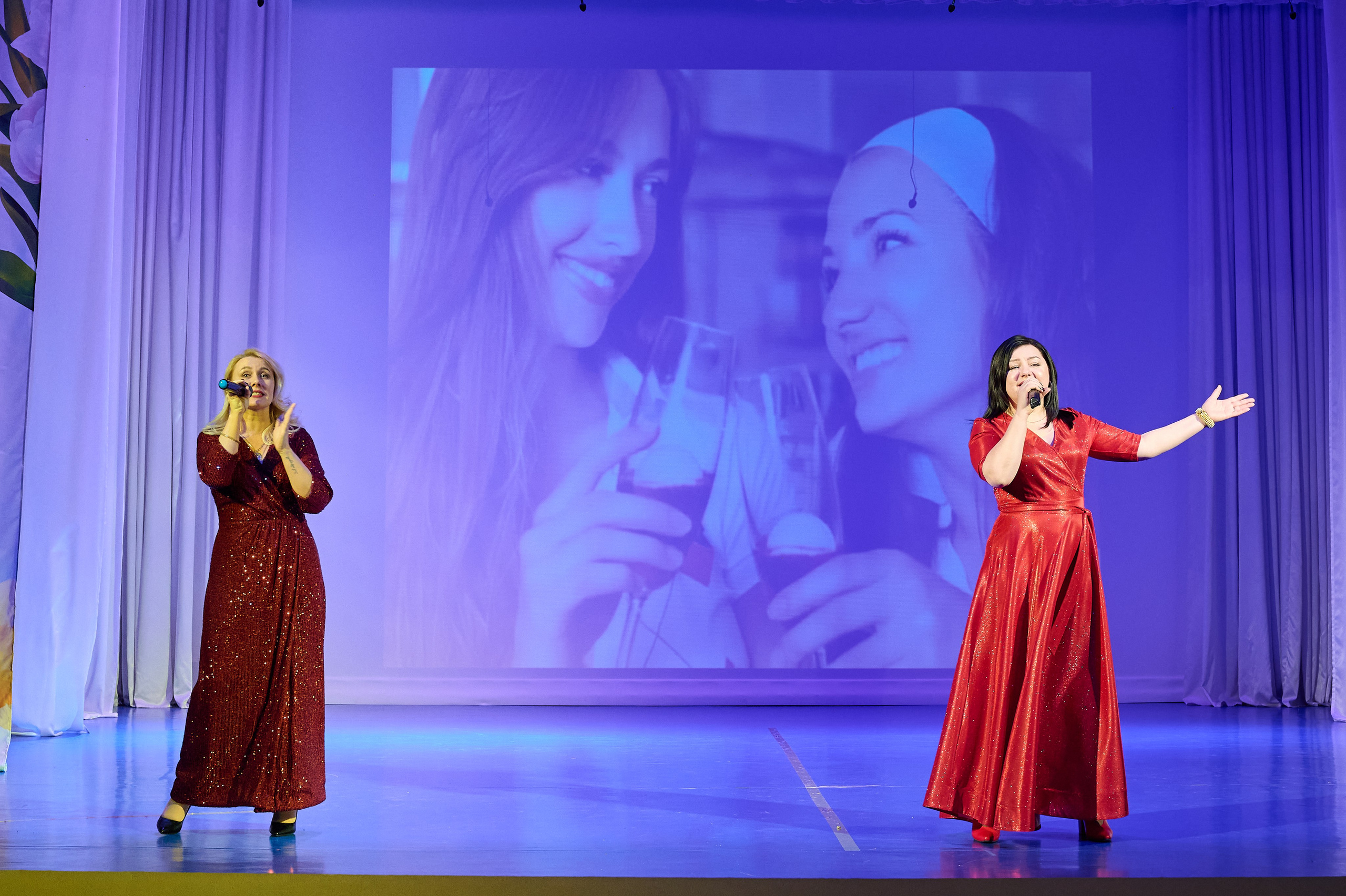 8 марта в Марьиной роще. Жизнь курорта Кабардинка в фотографиях