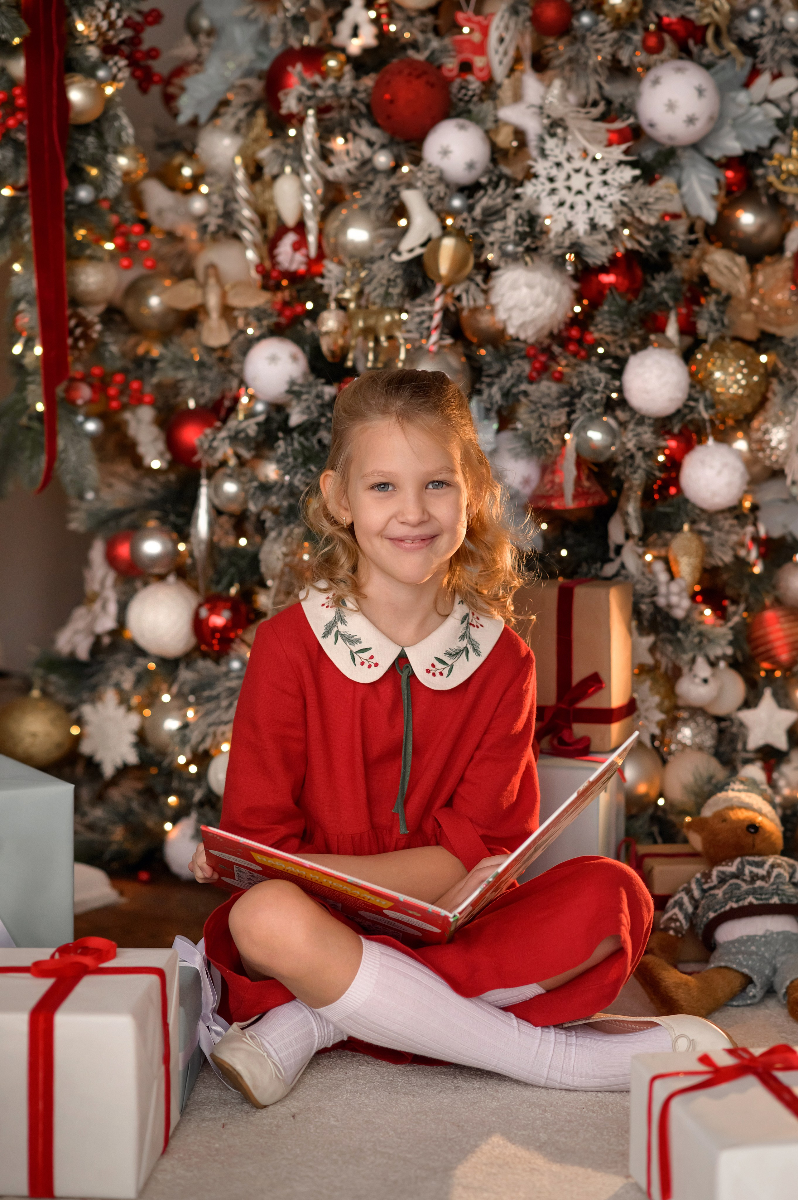 Новогодние студийные. Фотограф на Крещение в Санкт-Петербурге