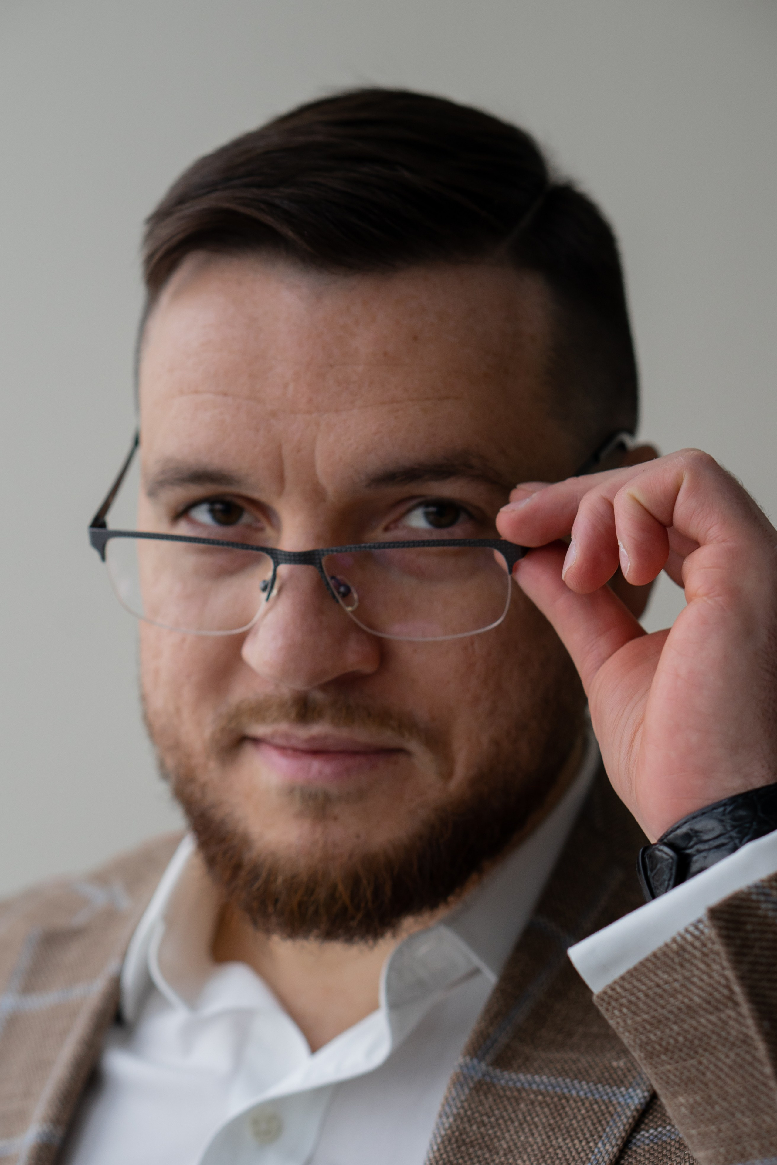 Виктор Хирург-эндокринолог. Фотограф Ольга Игорева