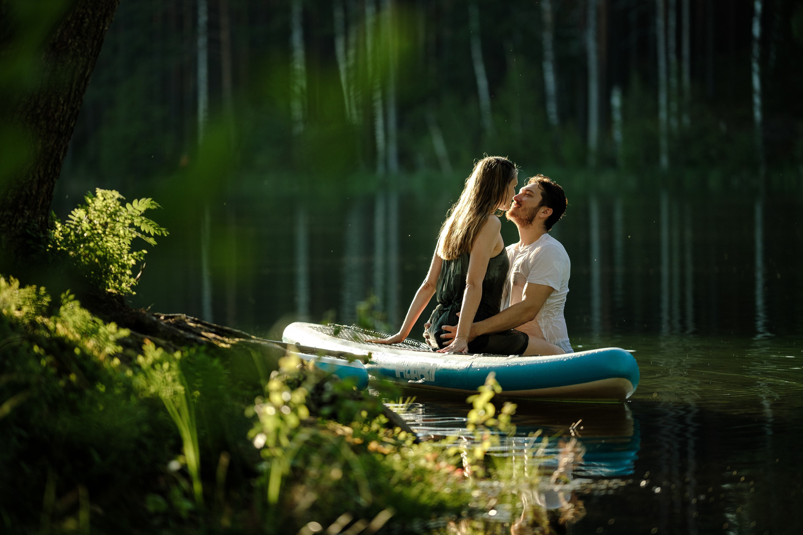 Петя и Лина, на сапах. Интерьерный фотограф и видеограф в Санкт-Петербурге Вадим Балбашевский