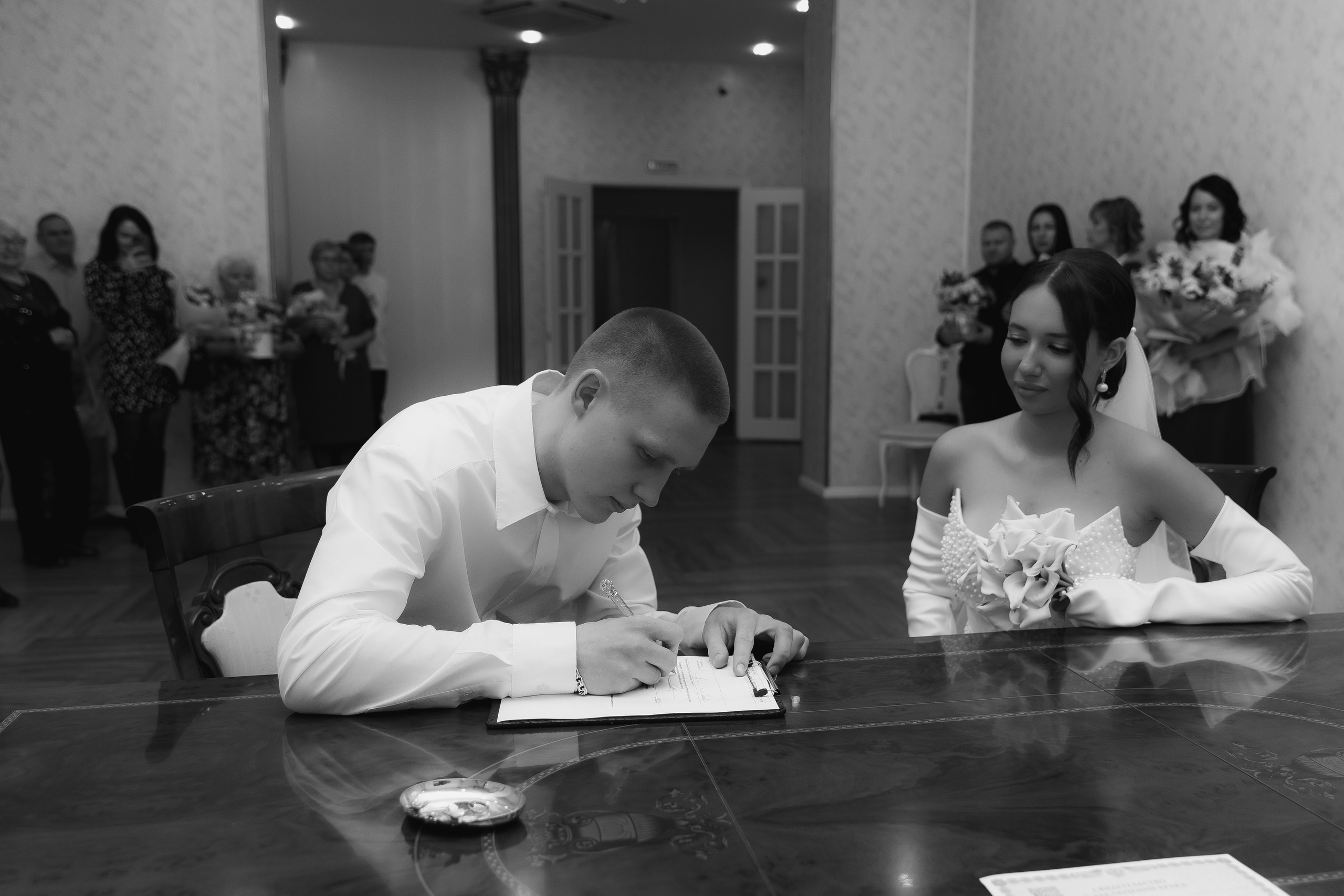 ЗАГС Металлургического района. СВАДЕБНЫЙ ФОТОГРАФ ЧЕЛЯБИНСК