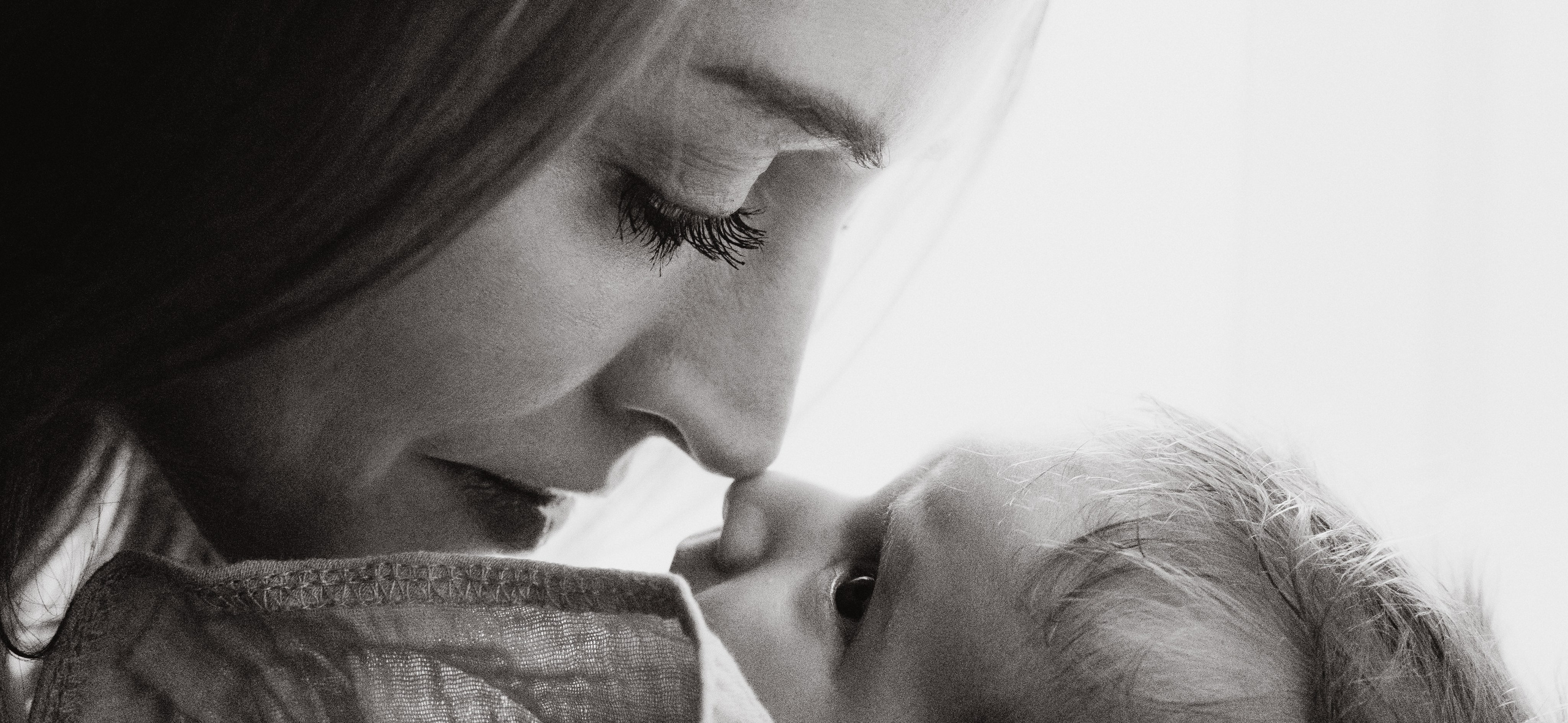 Многодетная мама. Семейный, ньюборн фотограф, фотограф на роды в Москве, Виктория Тюльдюкова