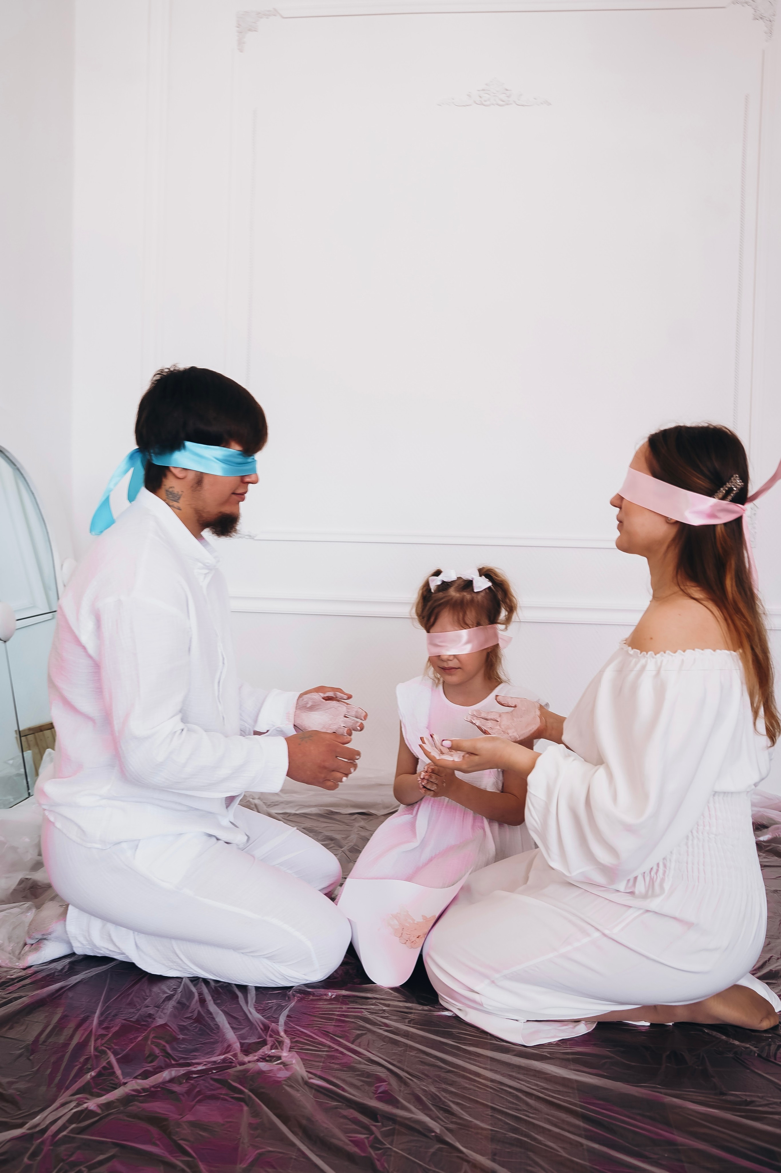 Гендер пати Тимур, Анна и Василиса. Свадебный видеограф, рилсмейкер, фотограф в Когалыме Меркулова Диана