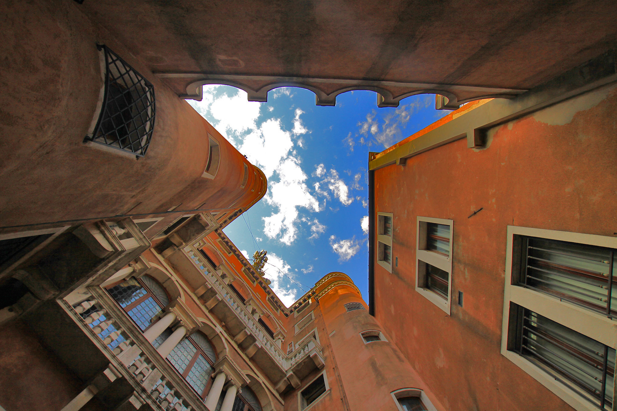 Италия, Венеция, колодец