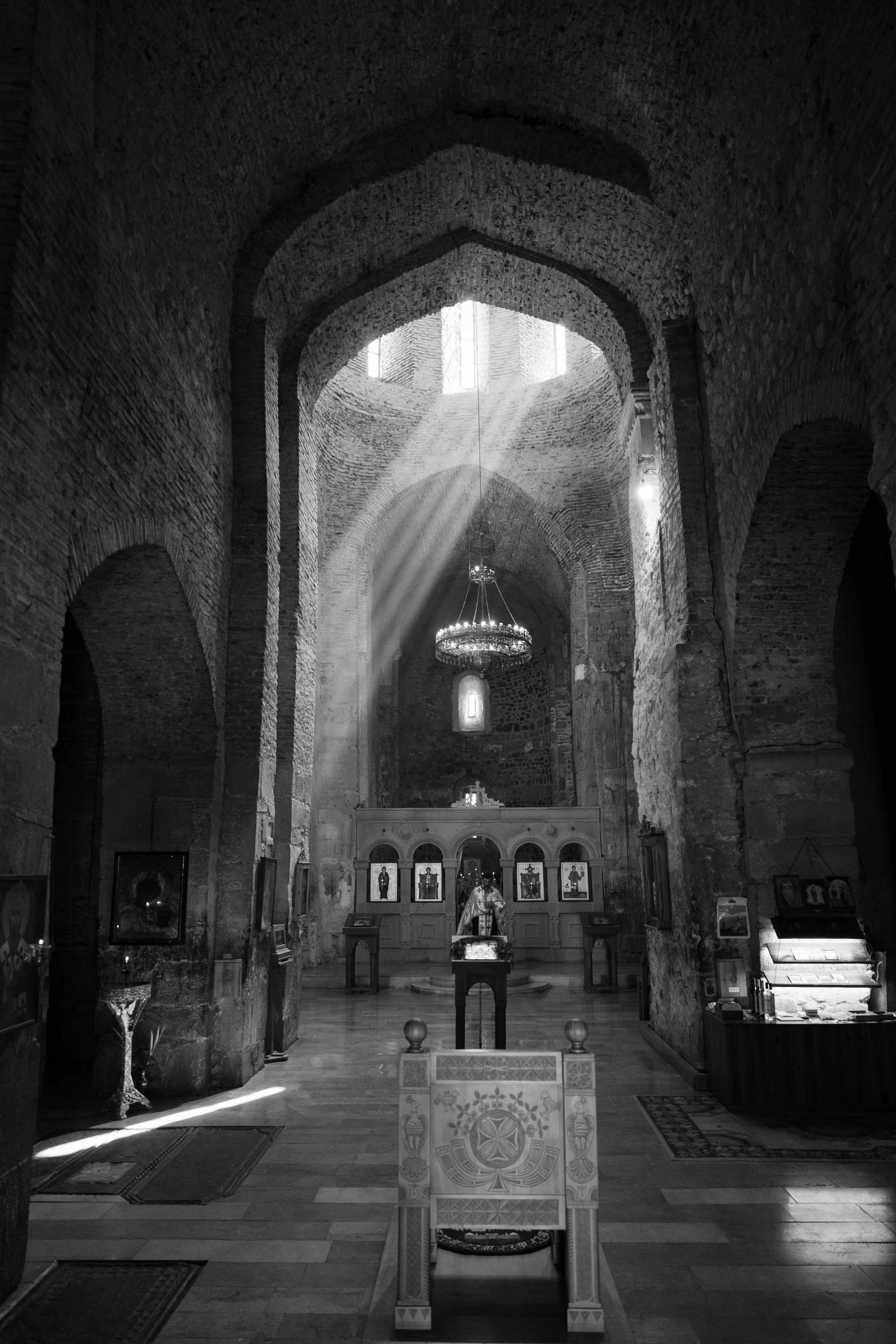 Wedding in Georgia. Valeria Coconova Photographer Italy Como Milan