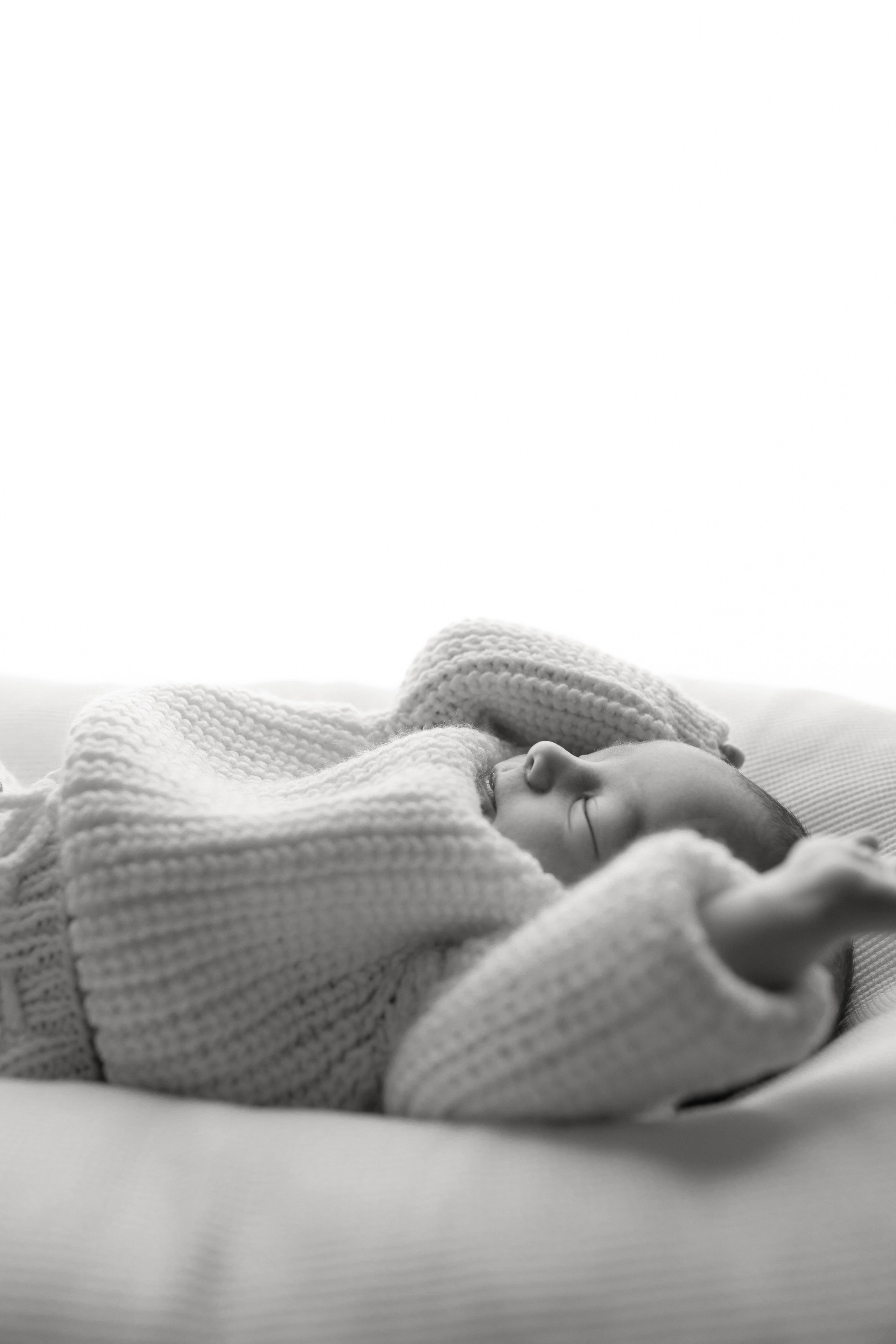 Адам. Лилия Алтухова — фотограф новорожденных в Москве и области