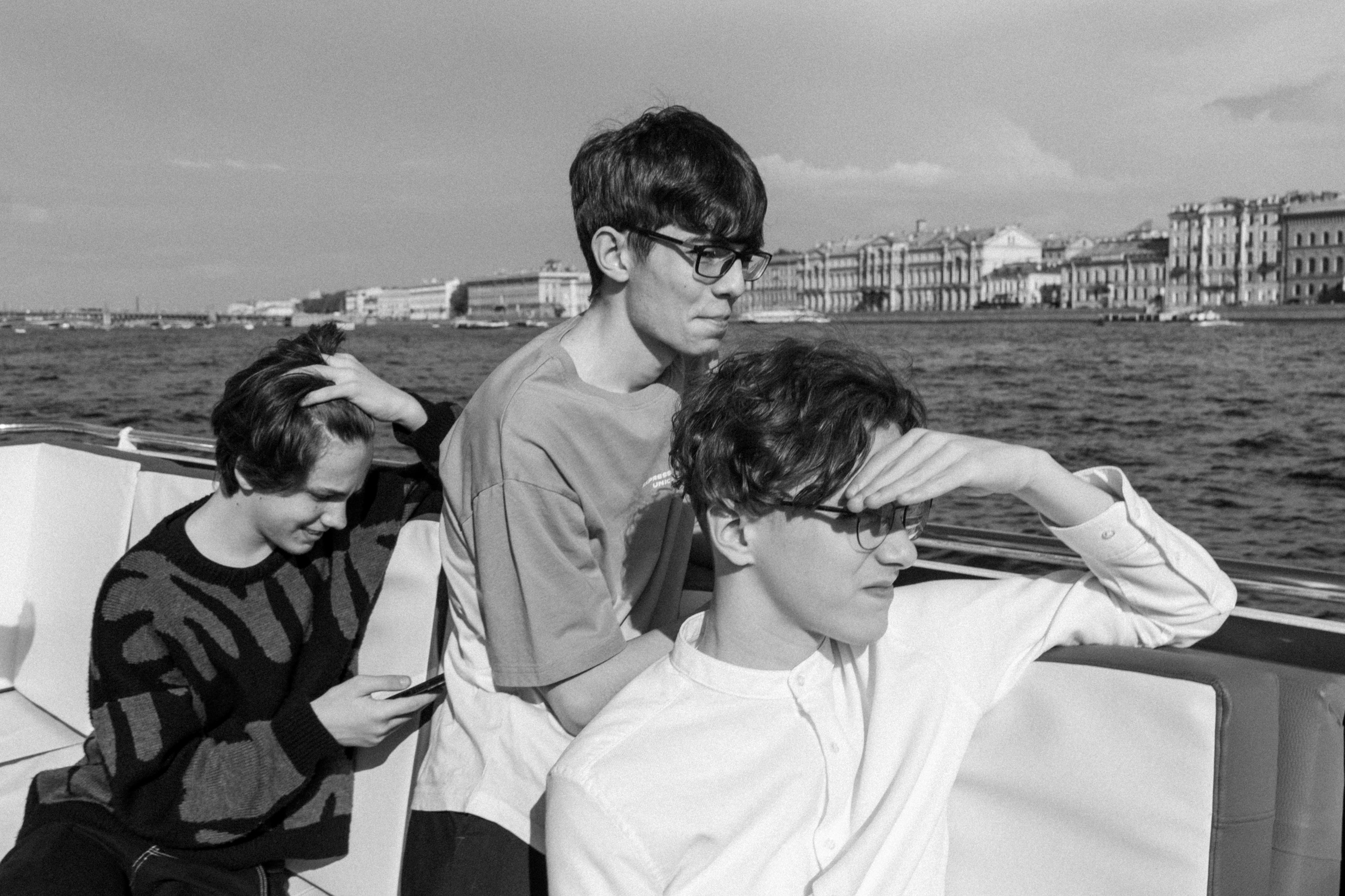 Выпускной на корабле. Фотограф Елизавета Потешкина