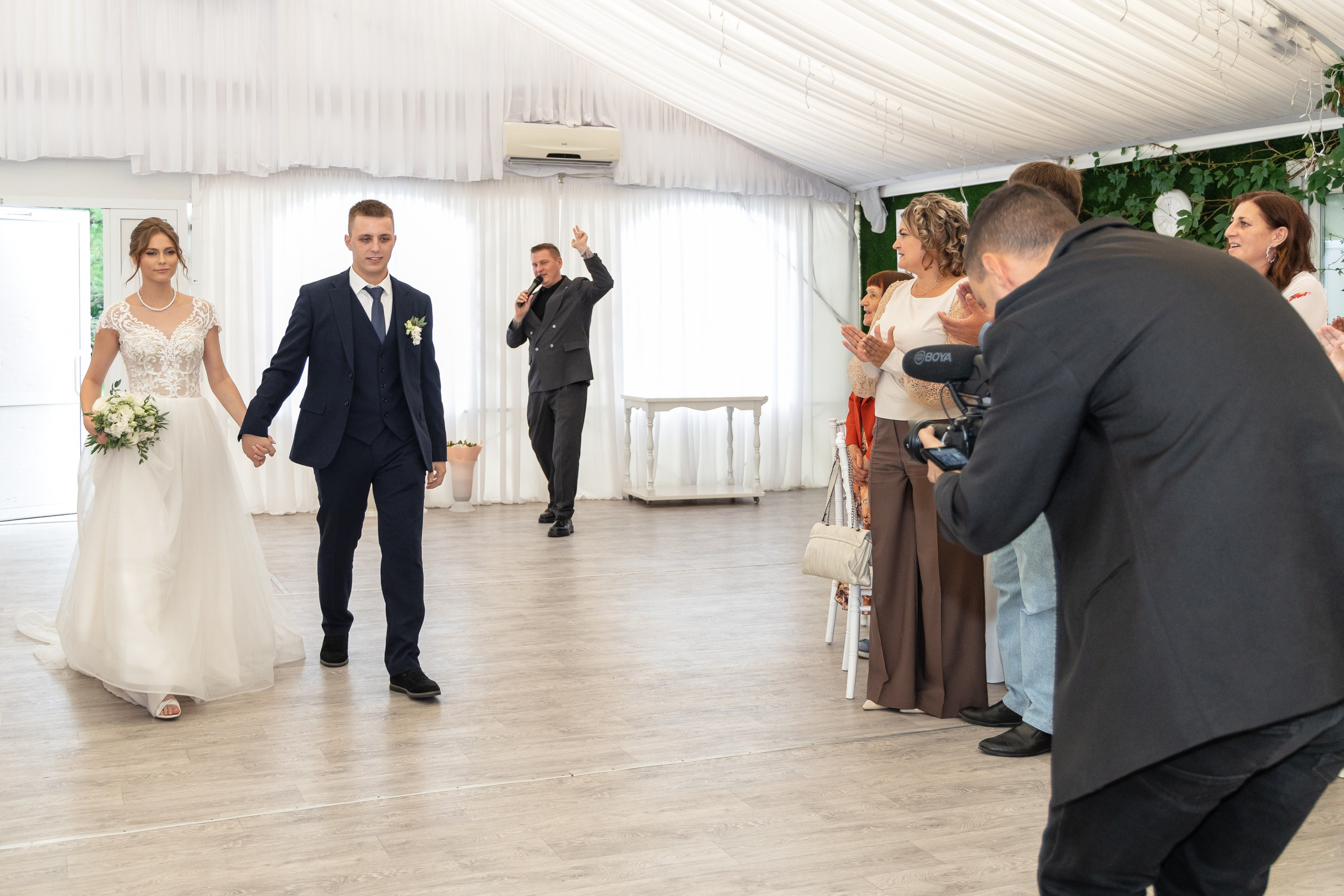 Ксения и Антон (полный день). Фотограф в Барнауле Юлия Садвокасова