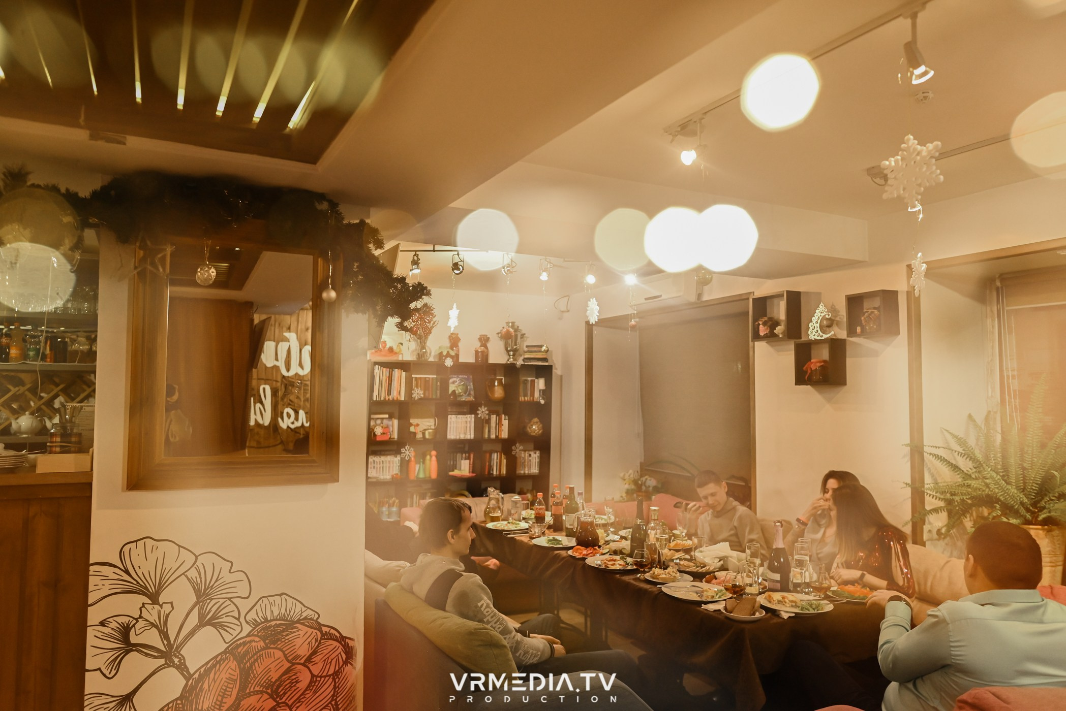 Новогодний вечер в кафе «кАмпот»