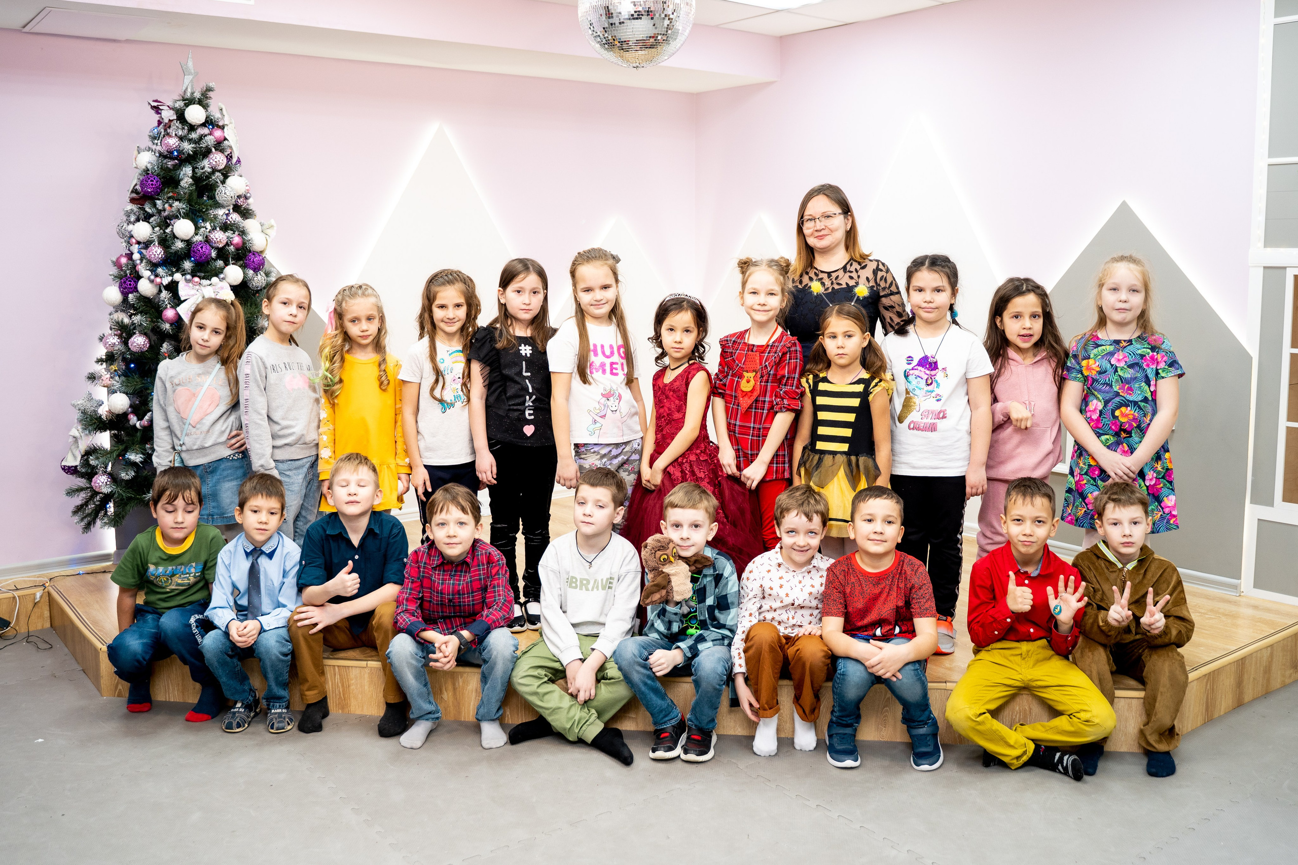 1 гимназия Новогодний утренник. Свадебный и репортажный фотограф в Уфе| Осетрова Ольга