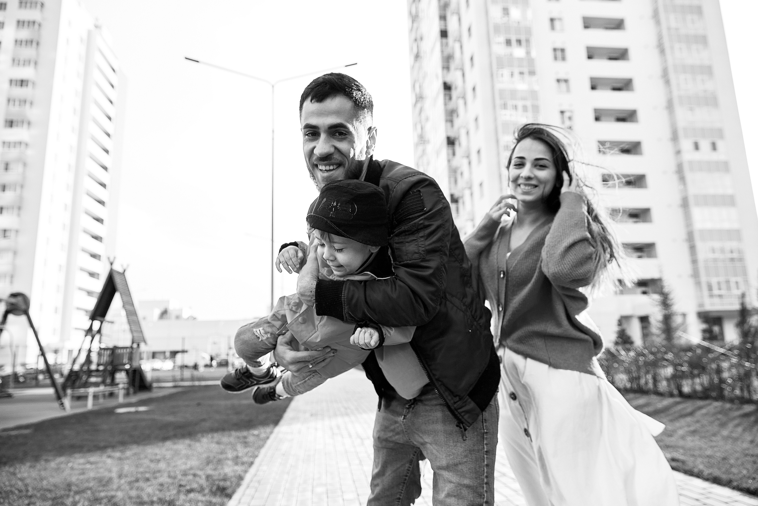 Семейная съёмка на территории ЖК Аквамарин. Свадебный фотограф в Ульяновске Александр Никитин