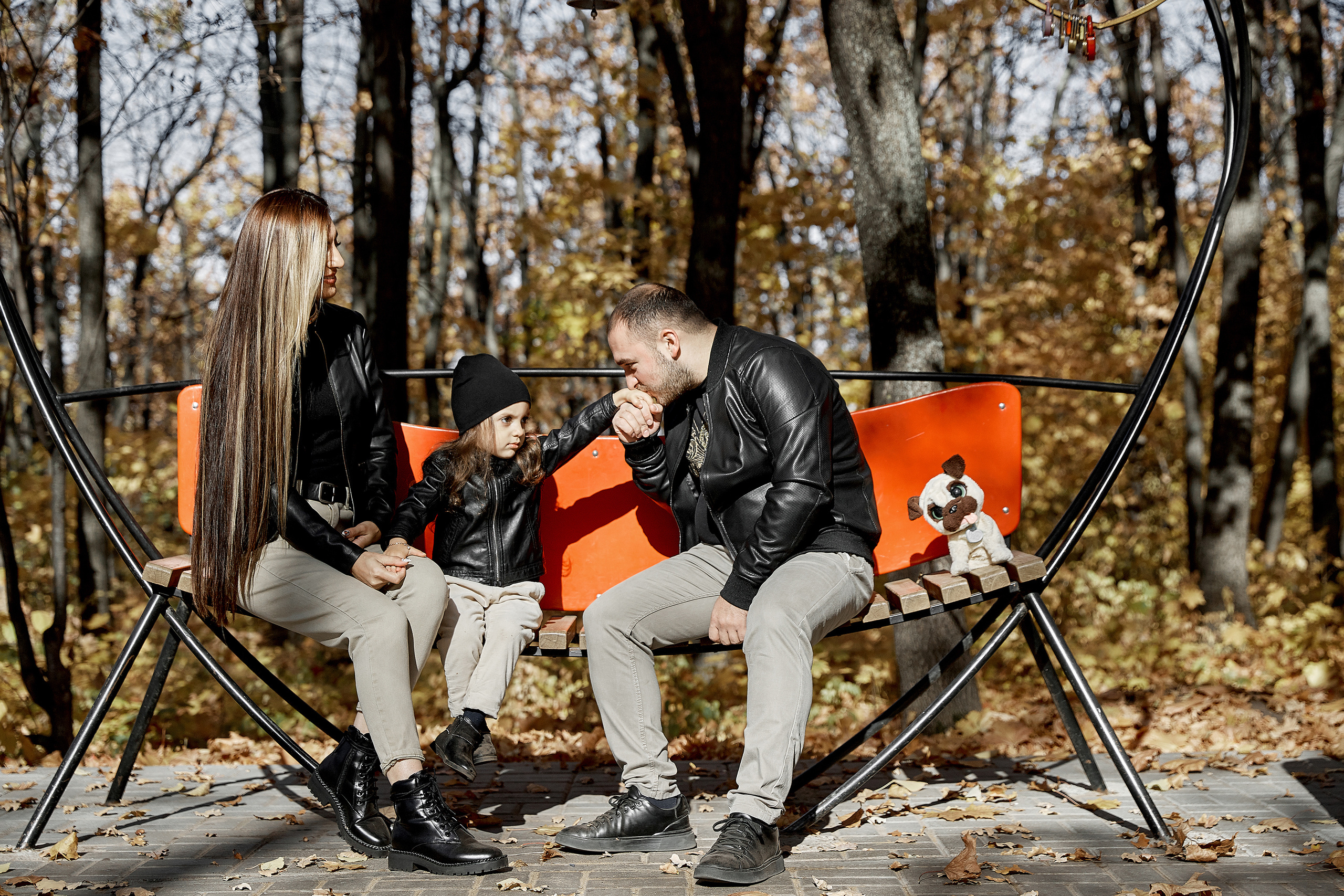 Осенняя семейная фотосессия в парке. Свадебный фотограф в Ульяновске Александр Никитин