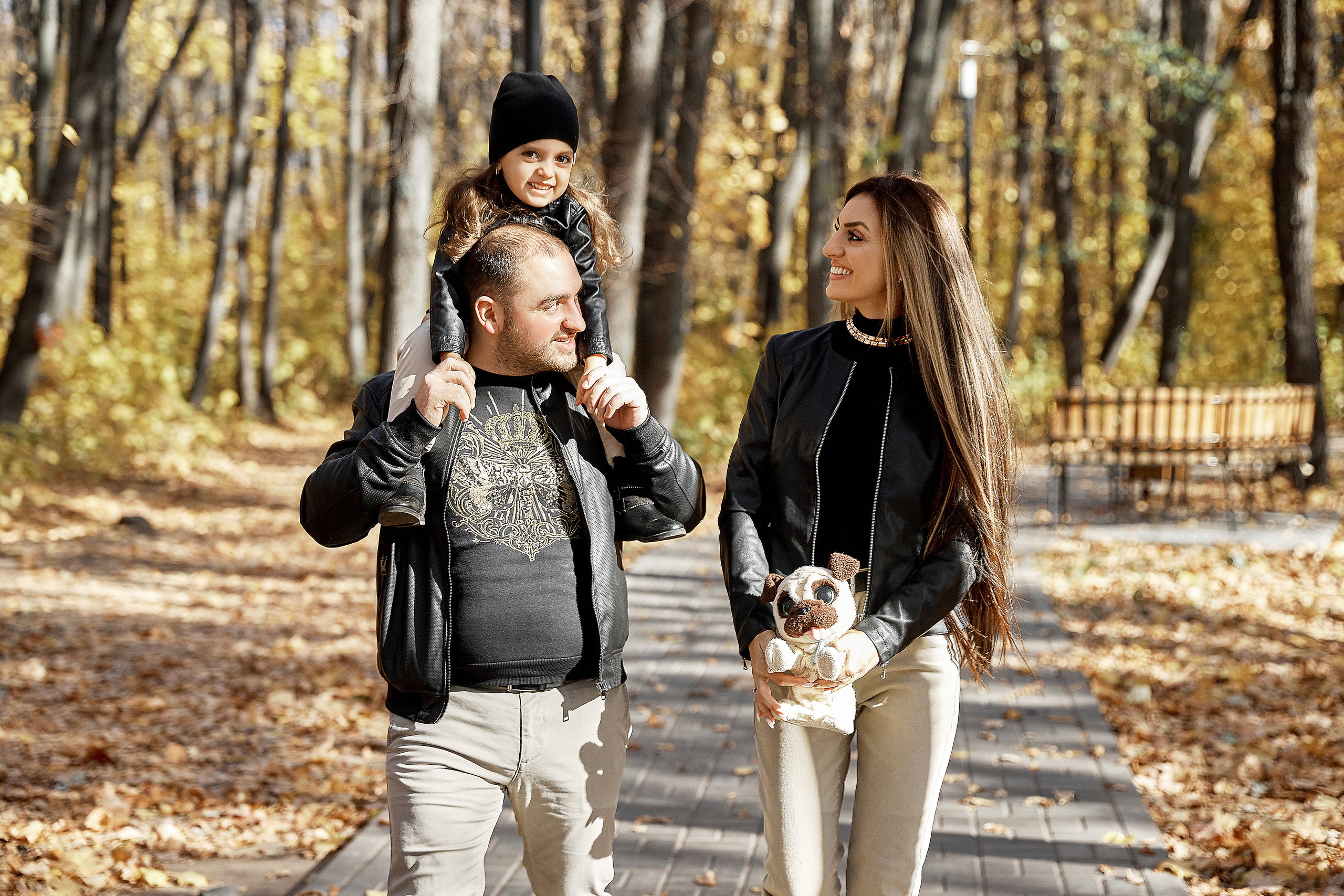 Осенняя семейная фотосессия в парке. Свадебный фотограф в Ульяновске Александр Никитин
