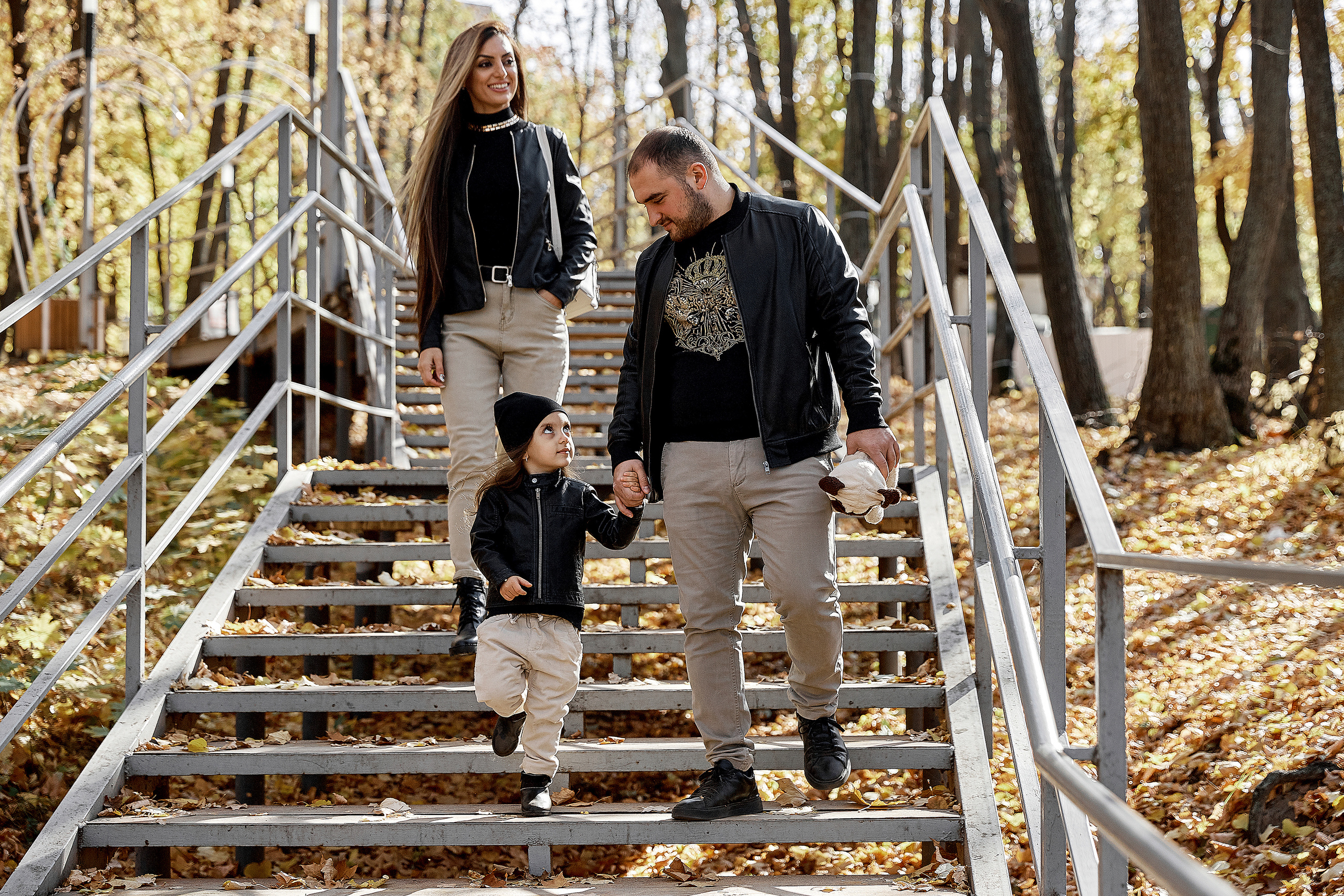 Осенняя семейная фотосессия в парке. Свадебный фотограф в Ульяновске Александр Никитин