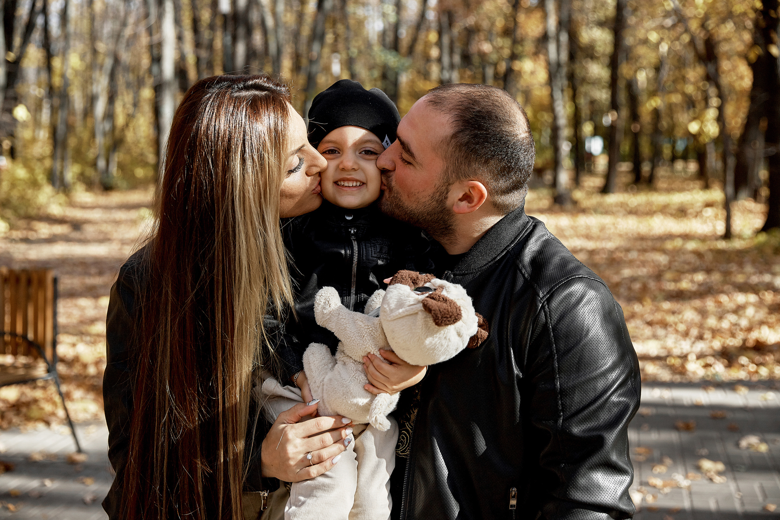 Осенняя семейная фотосессия в парке. Свадебный фотограф в Ульяновске Александр Никитин