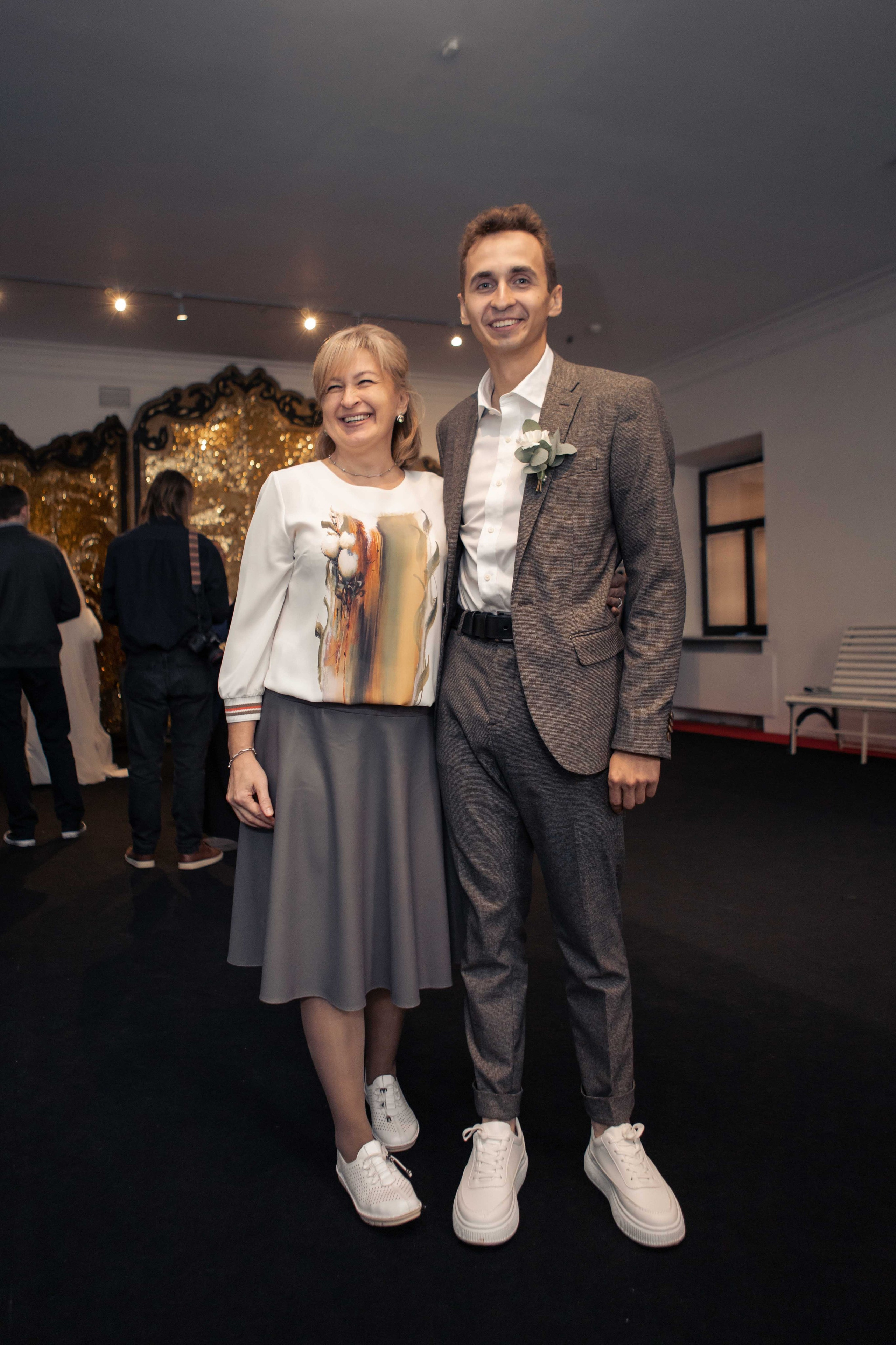 Свадебная фотосессия в Москве в отеле. Фотограф Валерия Горбунова Подольск Бутово Видное Щербинка